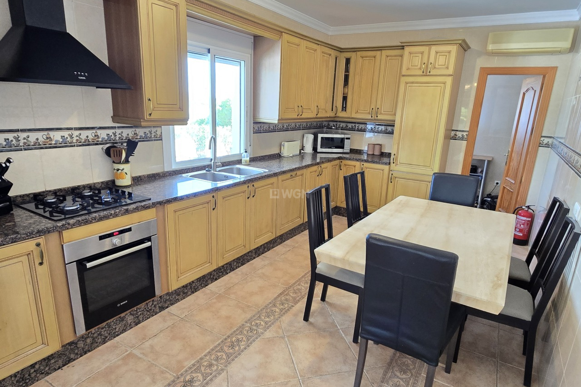 Odsprzedaż - Villa - Vinuela - Inland