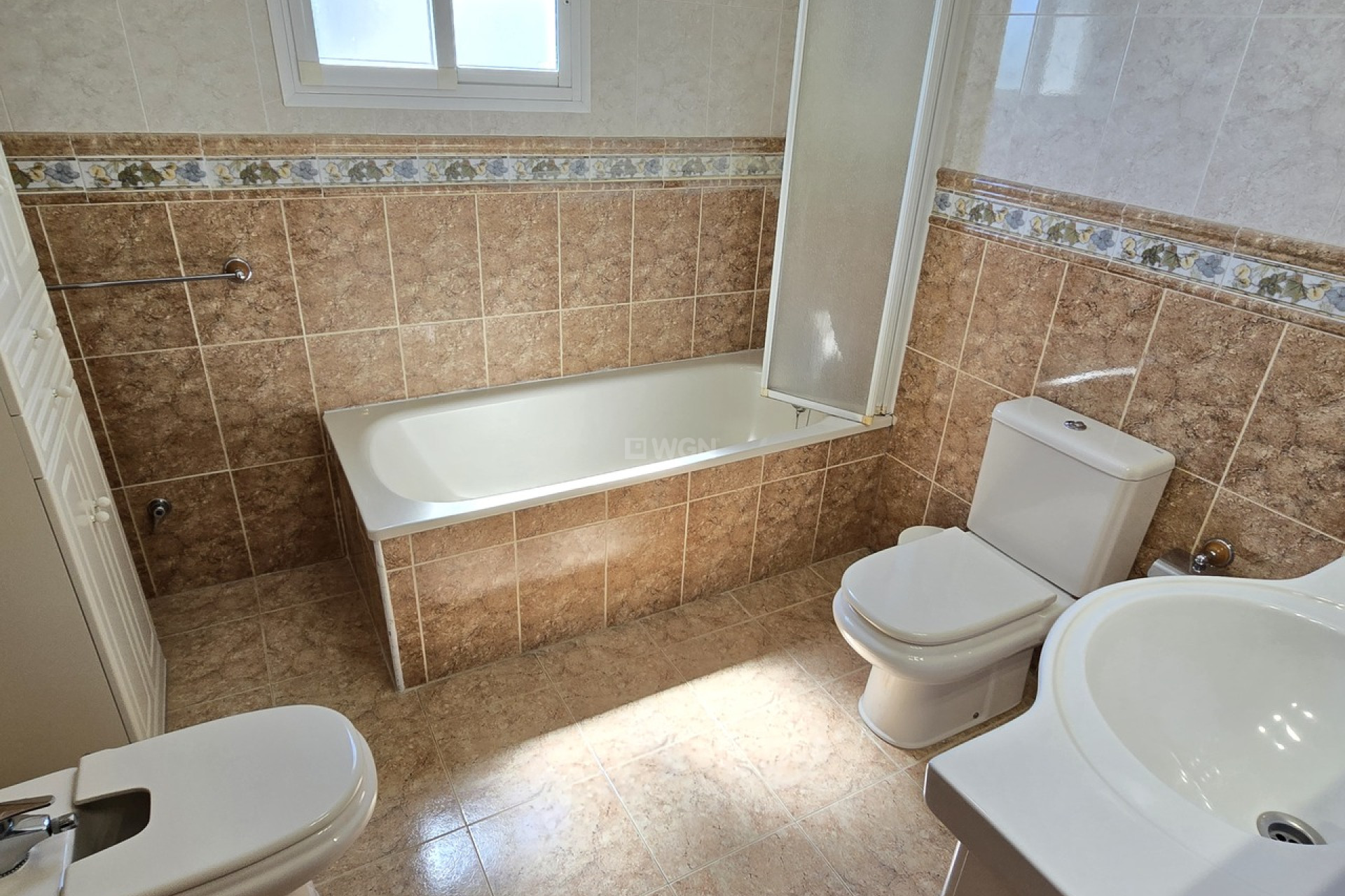 Odsprzedaż - Villa - Vinuela - Inland