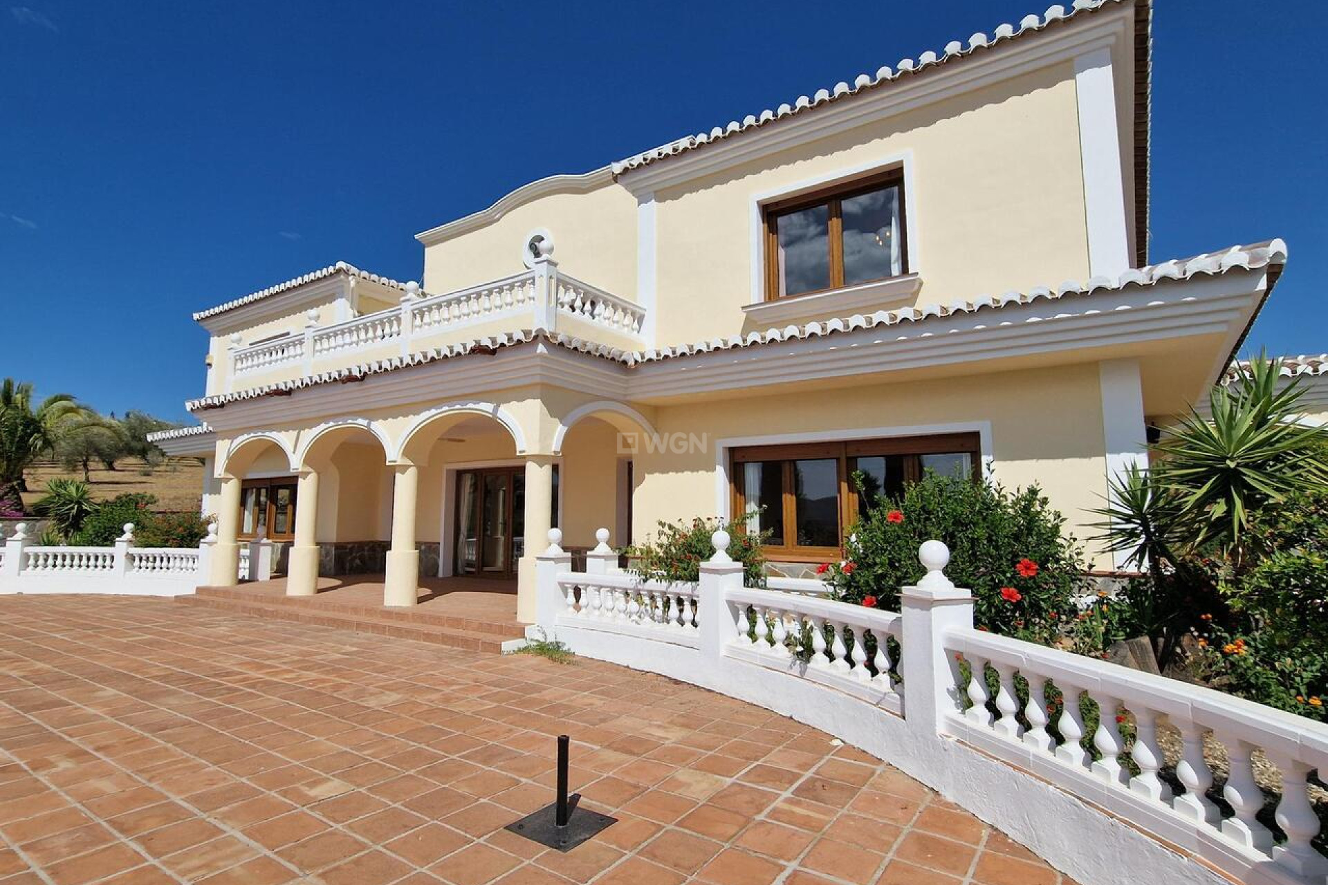 Odsprzedaż - Villa - Vinuela - Inland