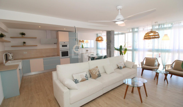 Penthouse - Resale - Lo Pagan - TOP01904