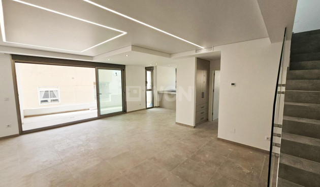 Penthouse - Wiederverkauf - Torrevieja - Paseo Maritimo