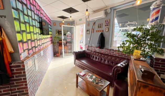 Property - Odsprzedaż - Guardamar del Segura - 30925