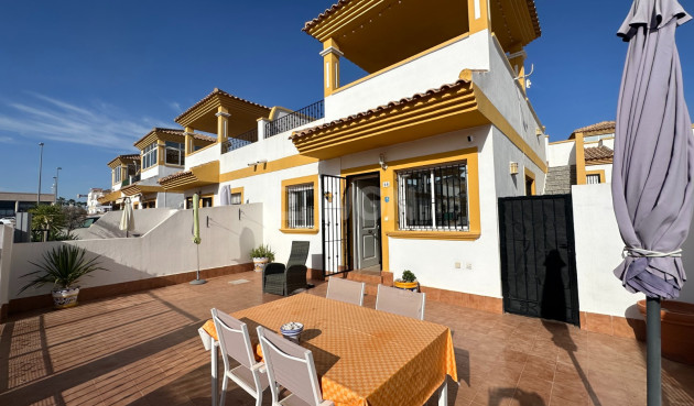 Property - Odsprzedaż - Orihuela - Inland