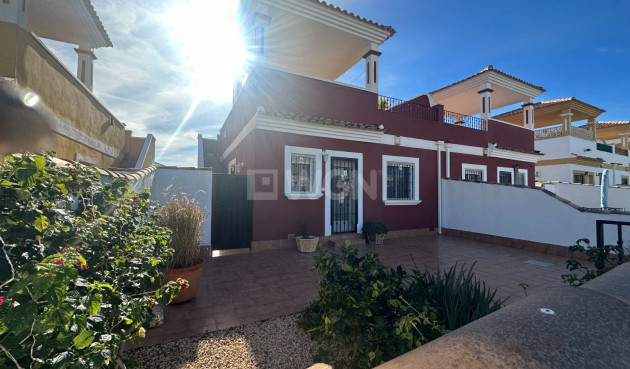 Property - Odsprzedaż - Orihuela - Inland