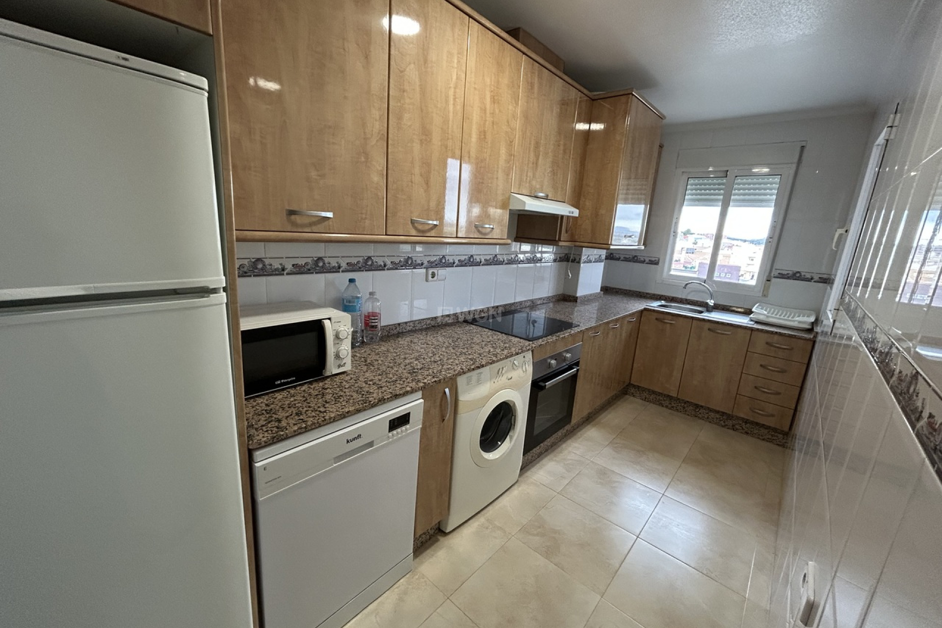 Resale - Apartment / flat - 2778 - Inland