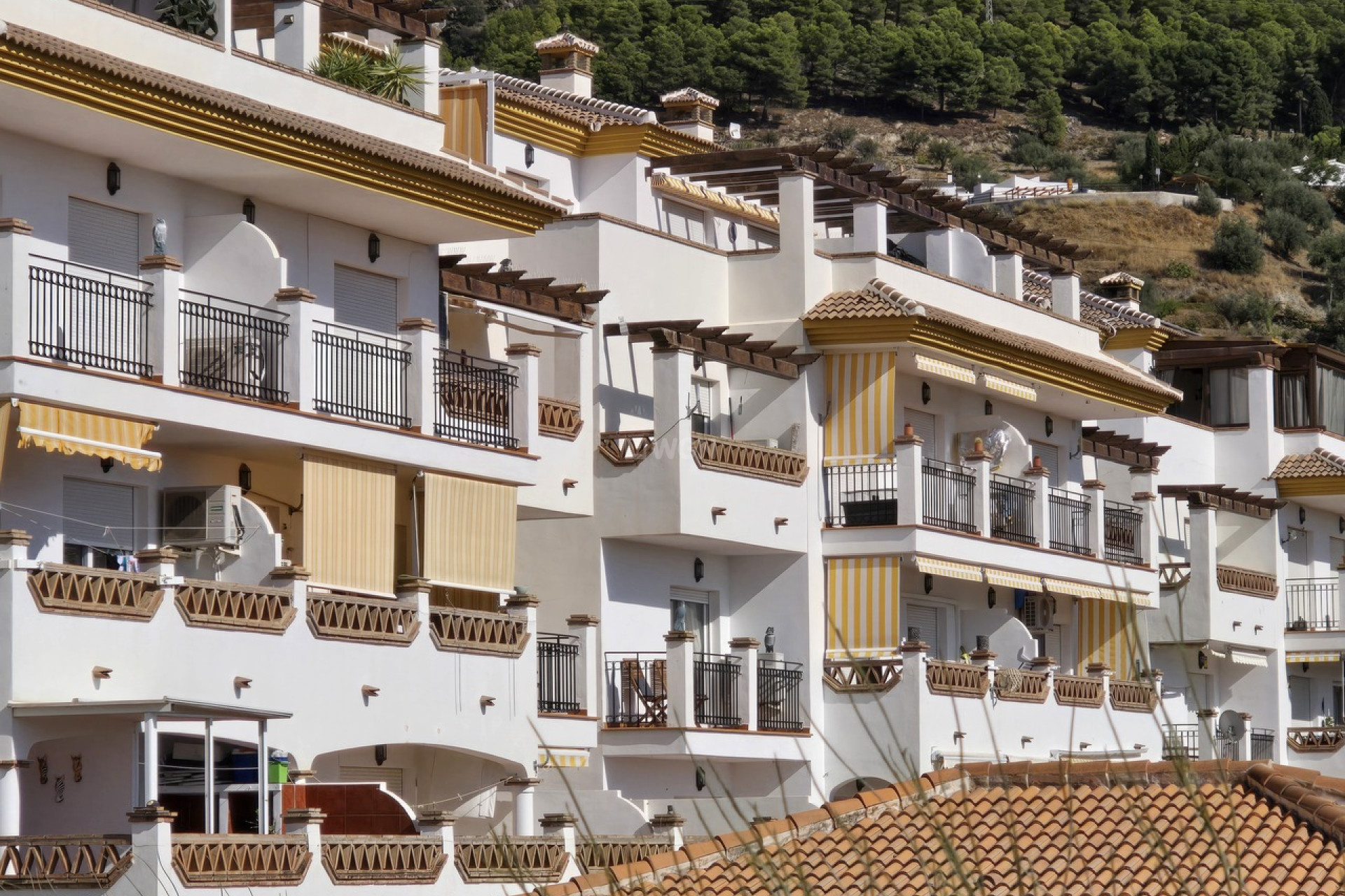 Resale - Apartment / flat - Alcaucín - Inland