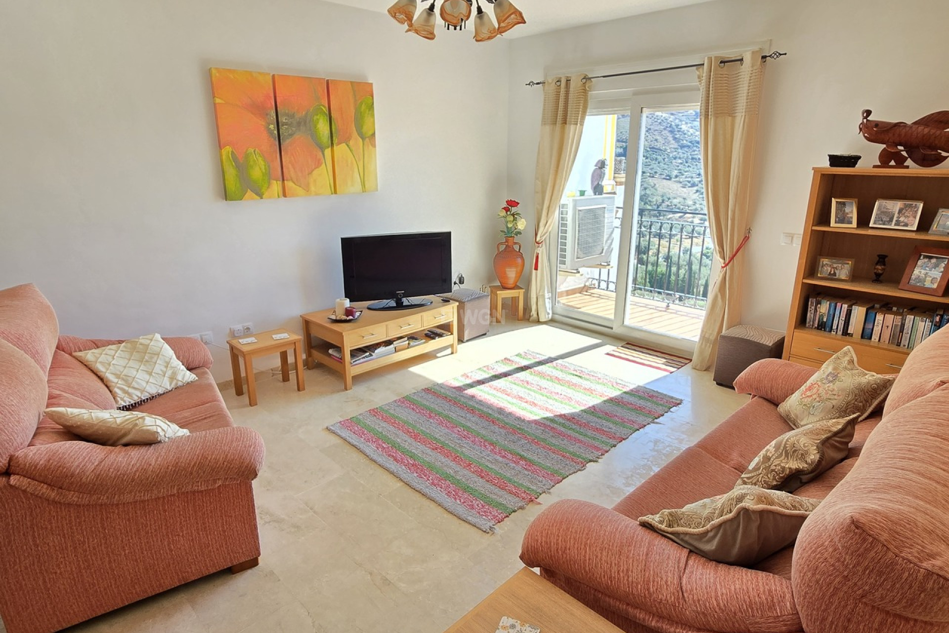 Resale - Apartment / flat - Alcaucín - Inland