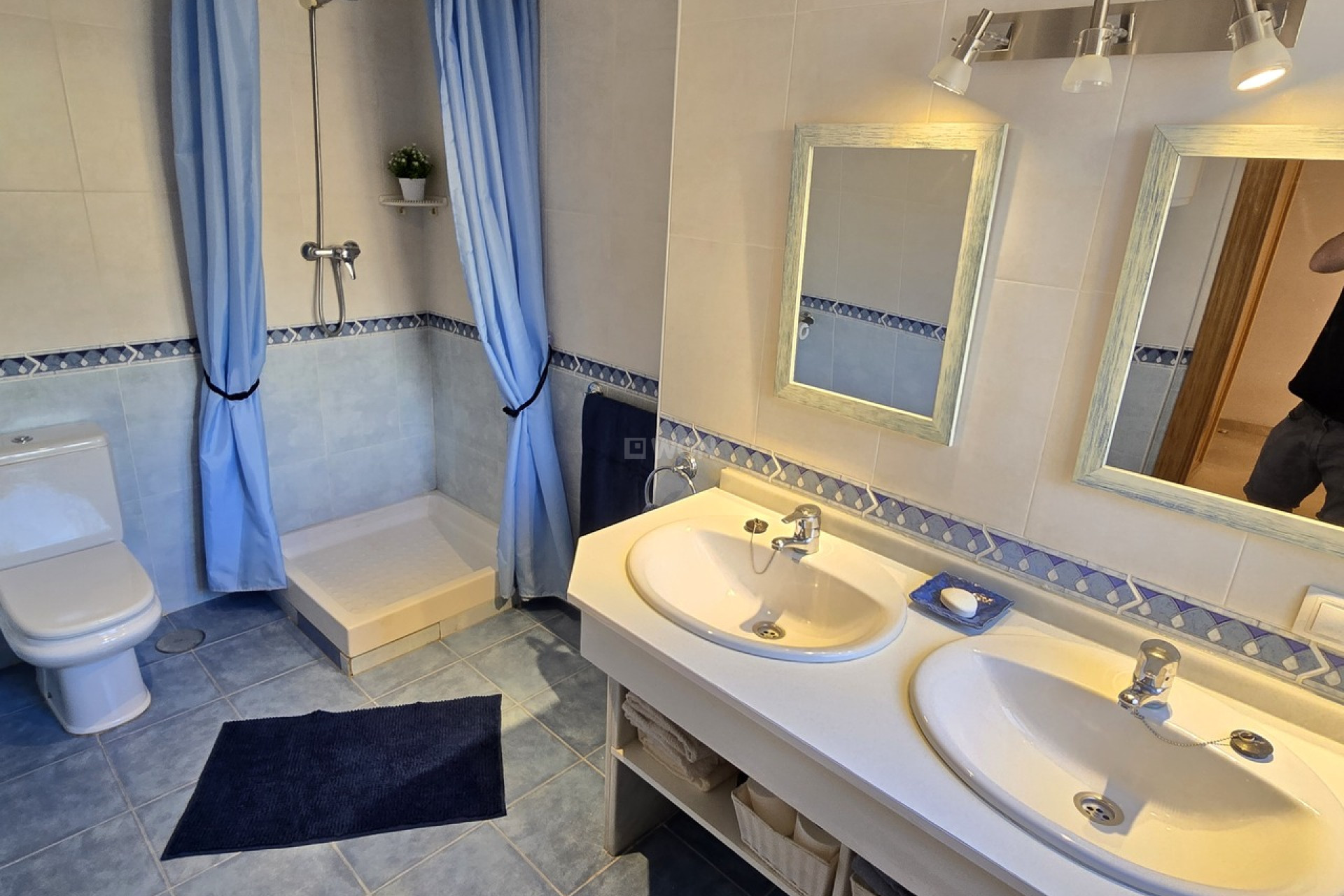 Resale - Apartment / flat - Alcaucín - Inland