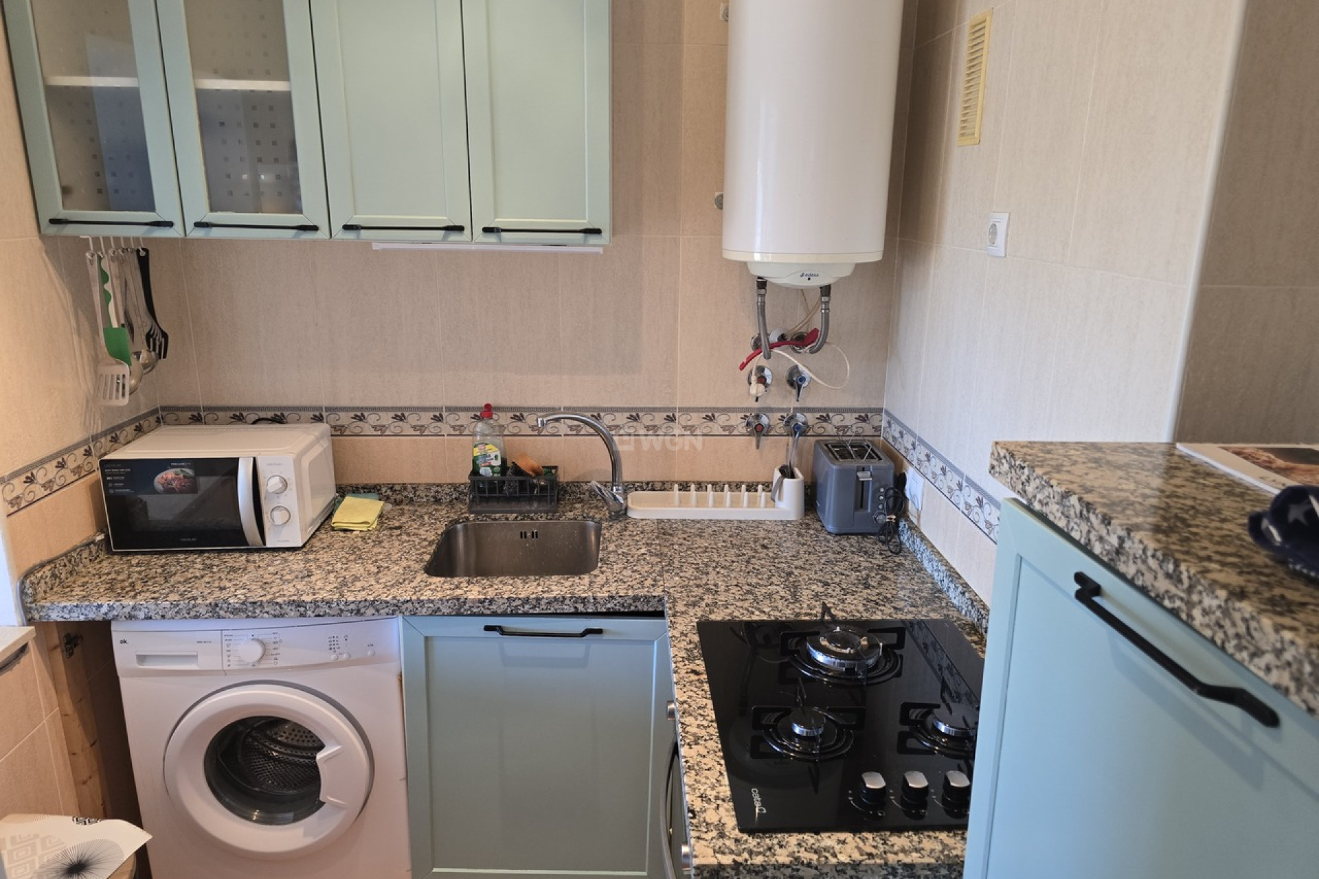 Resale - Apartment / flat - Alcaucín - Inland