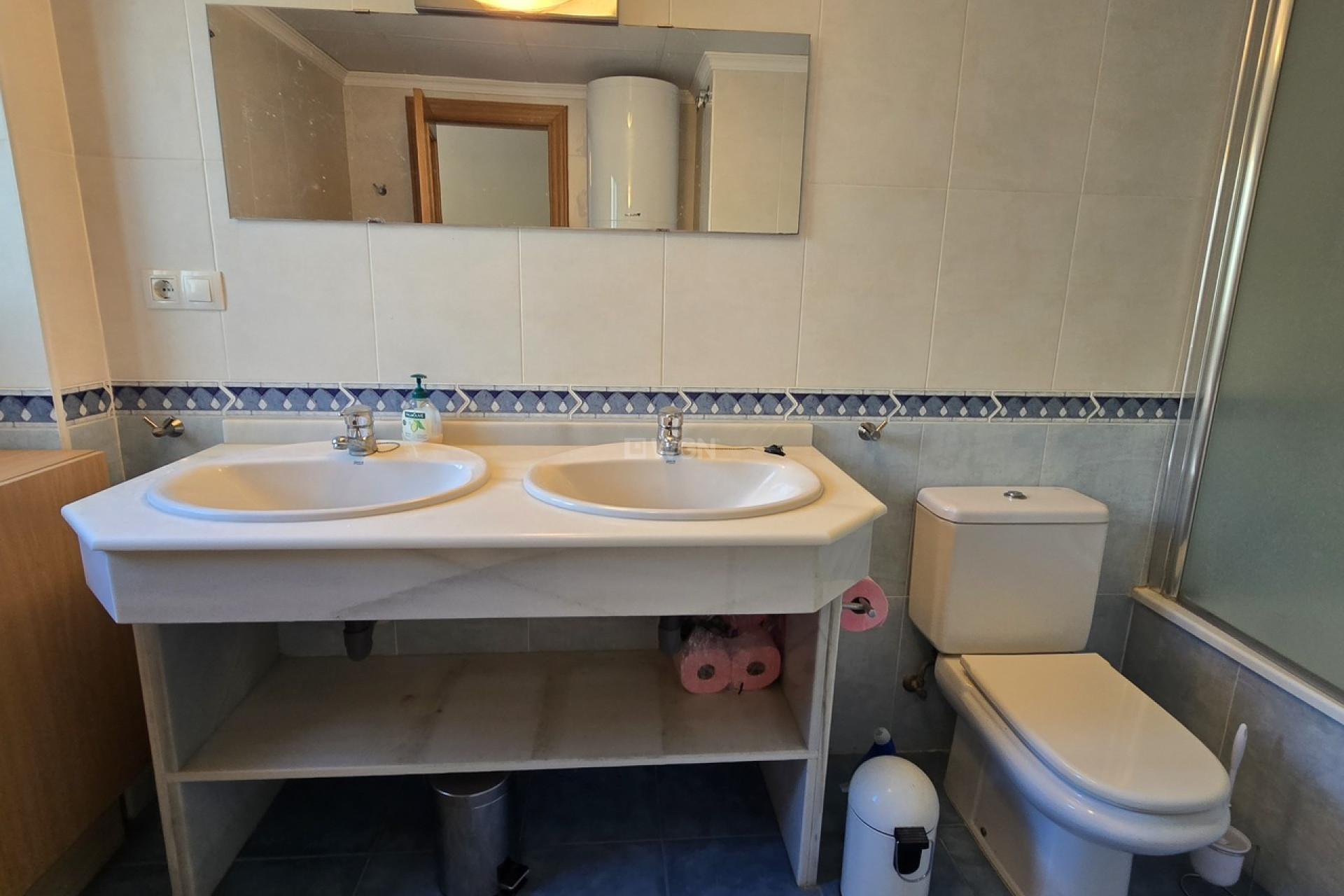 Resale - Apartment / flat - Alcaucín - Inland