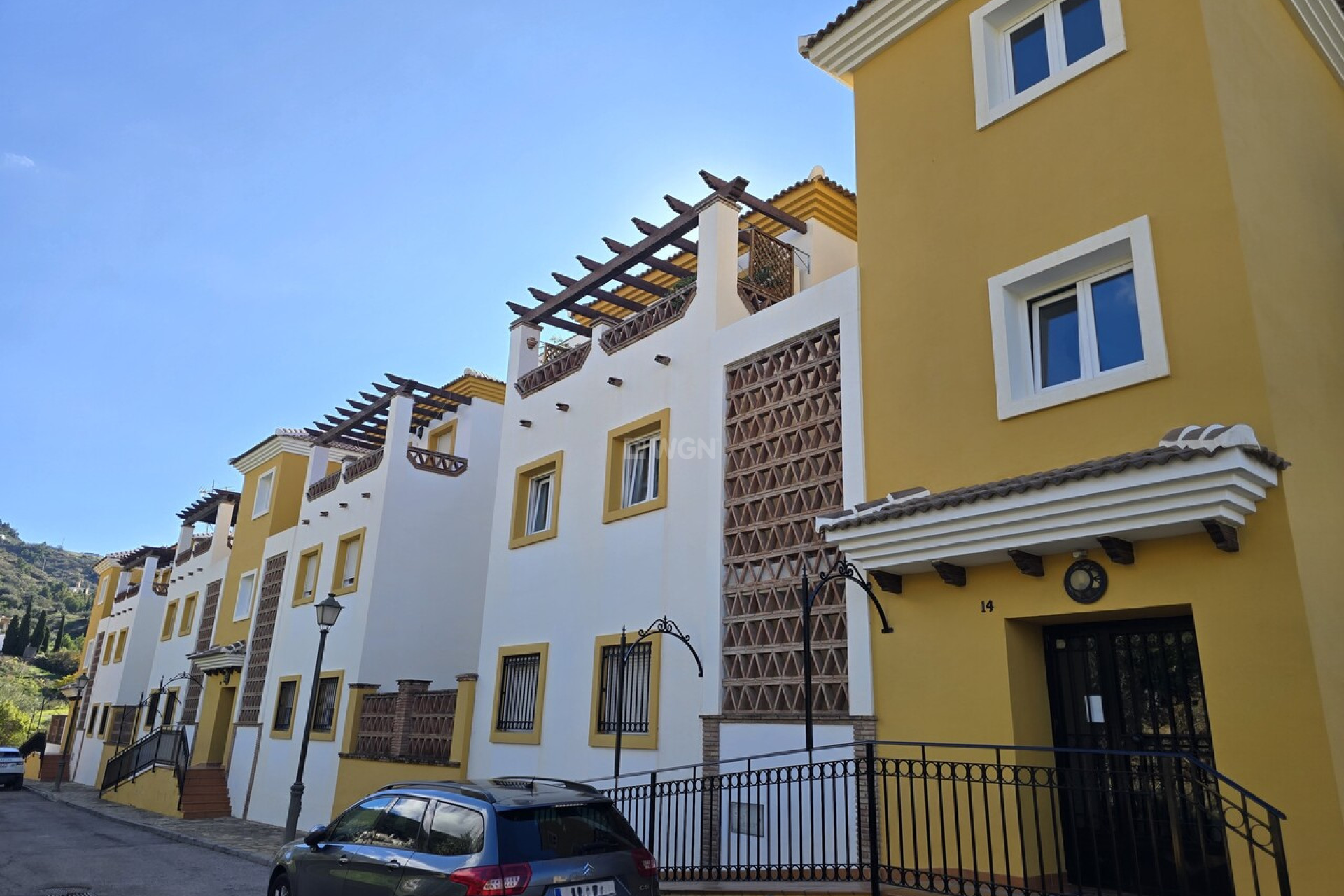 Resale - Apartment / flat - Alcaucín - Inland