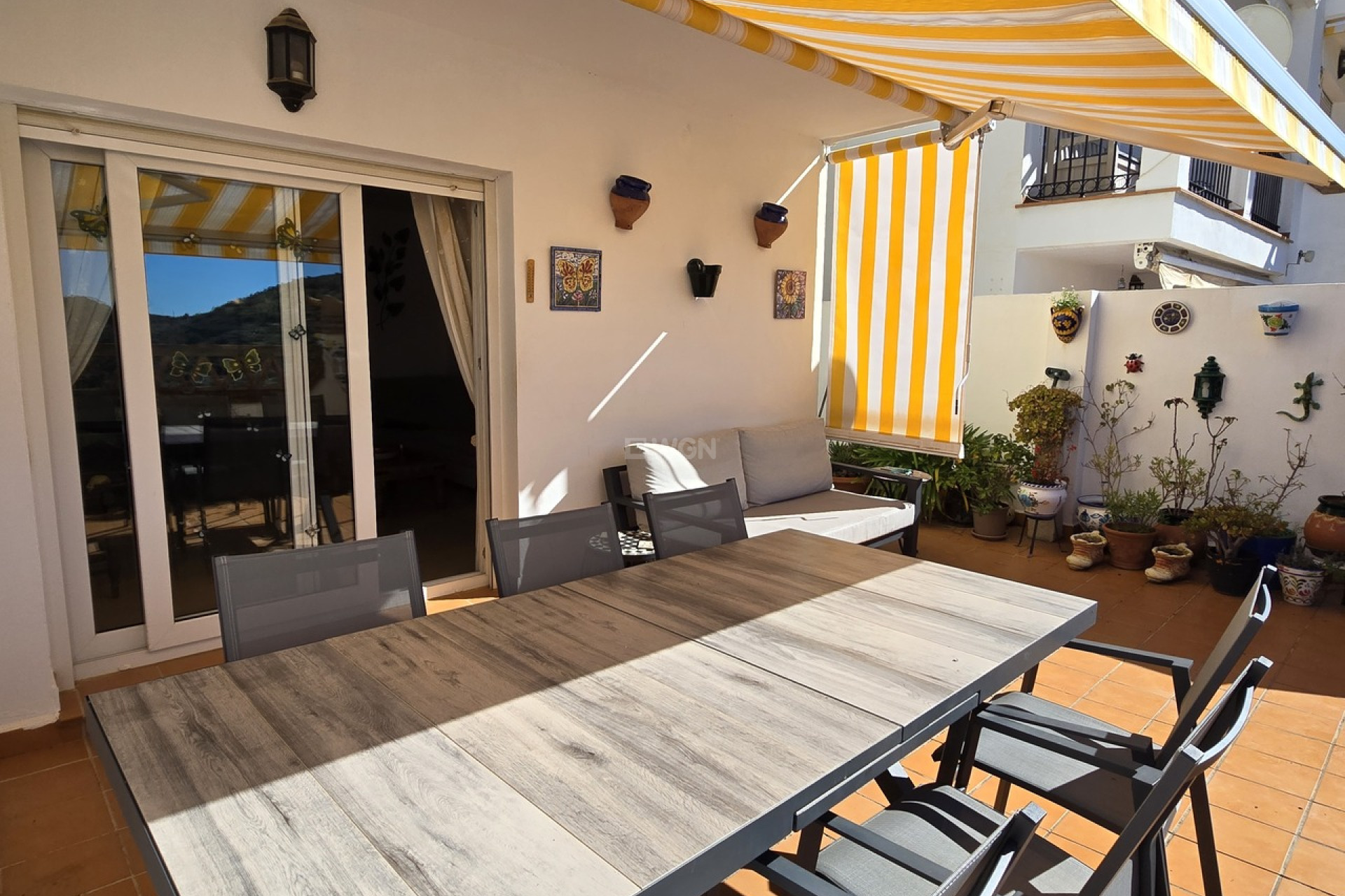 Resale - Apartment / flat - Alcaucín - Inland