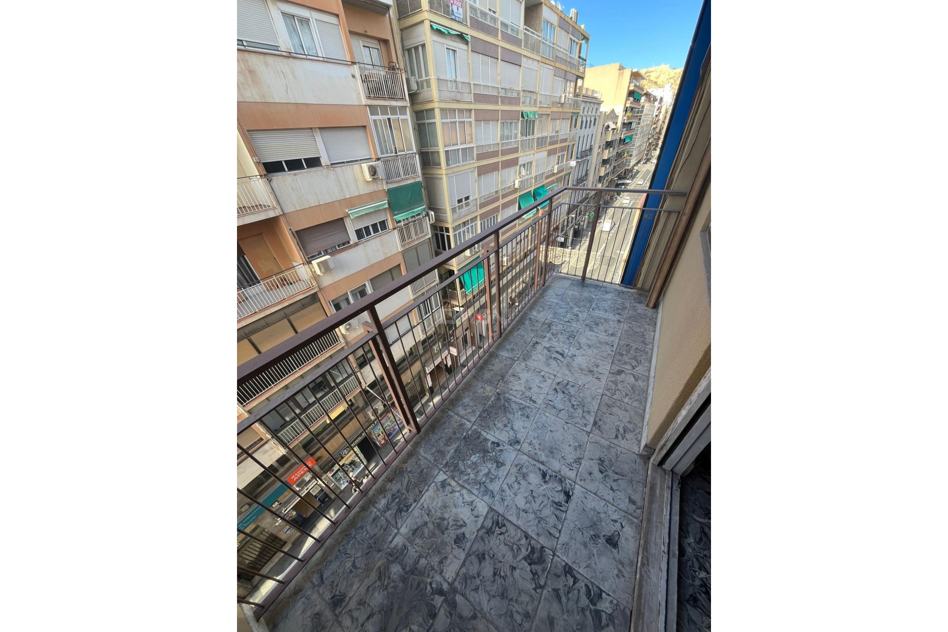 Resale - Apartment / flat - Alicante - Centro