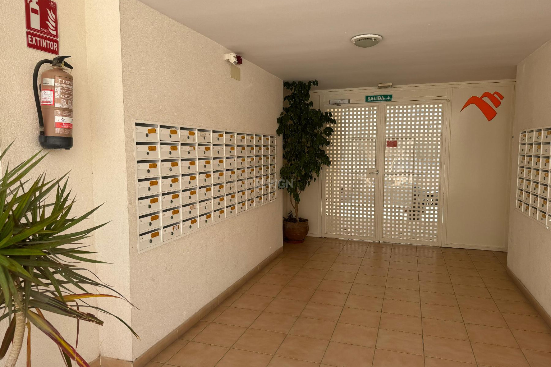 Resale - Apartment / flat - Almoradí - Inland