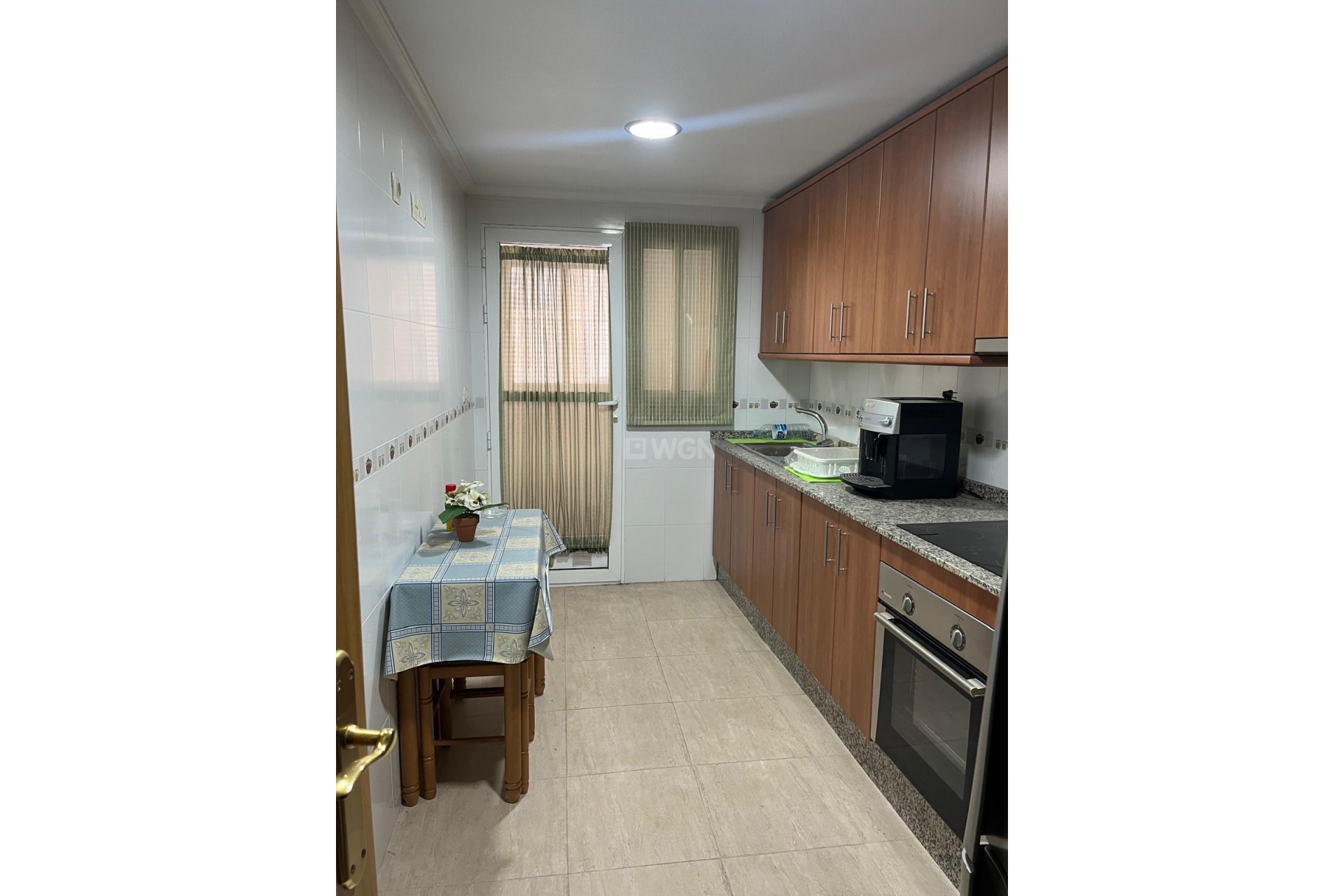 Resale - Apartment / flat - Almoradí