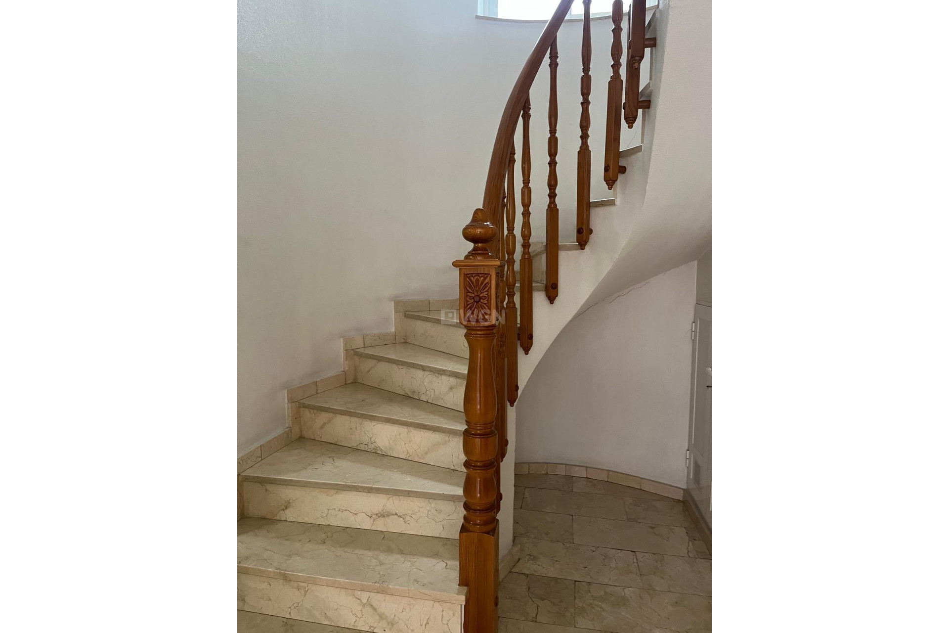 Resale - Apartment / flat - Almoradí