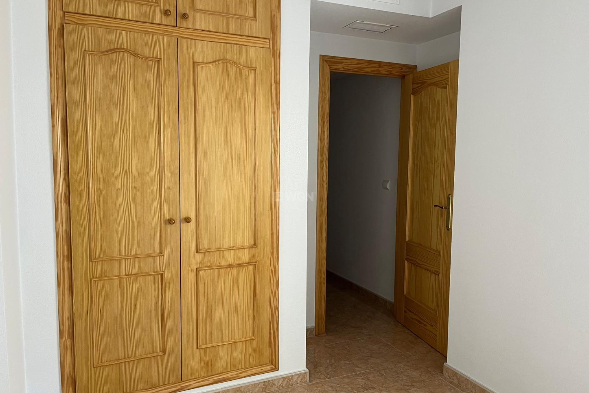 Resale - Apartment / flat - Almoradí