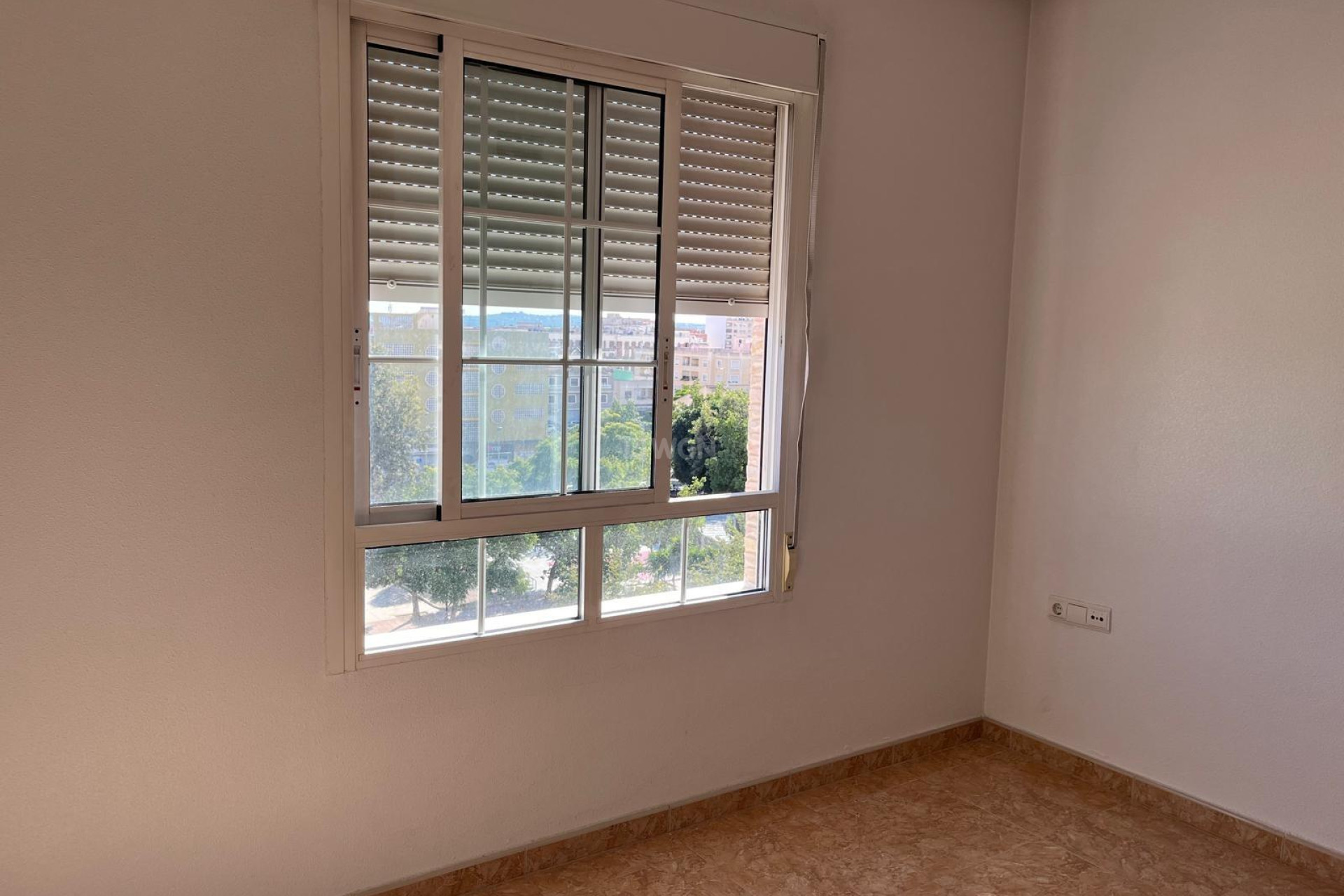 Resale - Apartment / flat - Almoradí