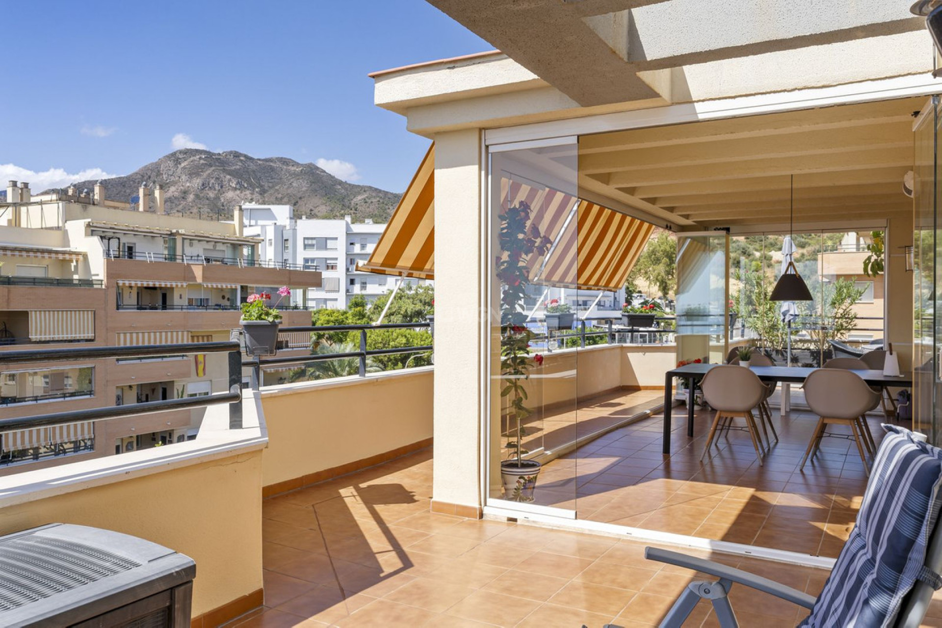 Resale - Apartment / flat - Benalmadena - Costa del Sol