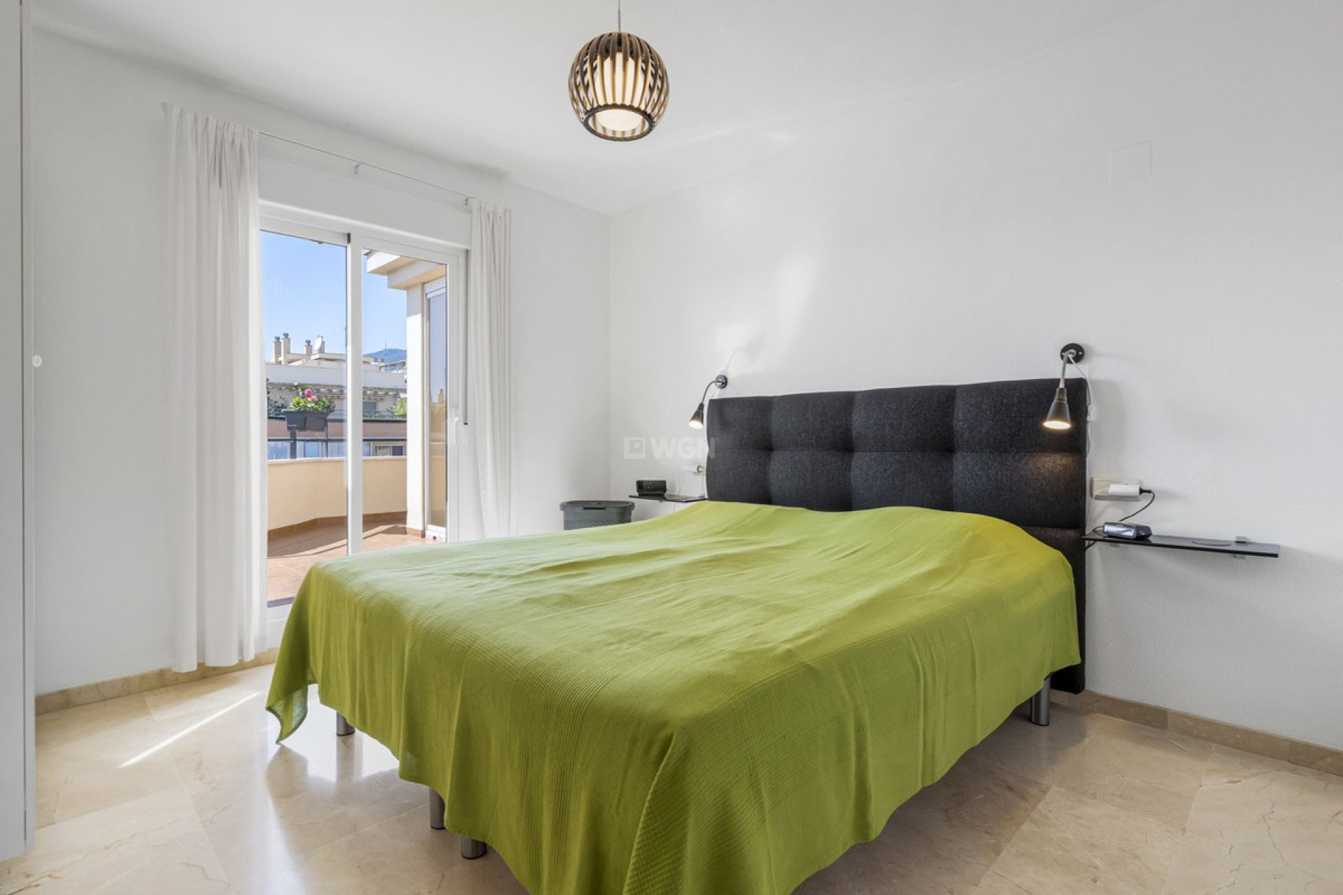 Resale - Apartment / flat - Benalmadena - Costa del Sol