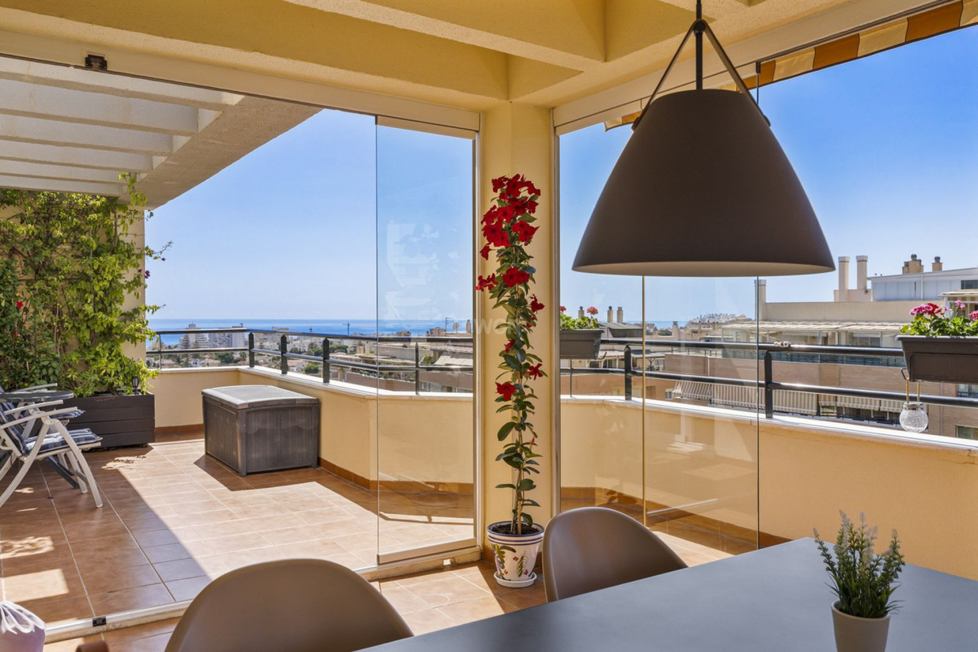 Resale - Apartment / flat - Benalmadena - Costa del Sol