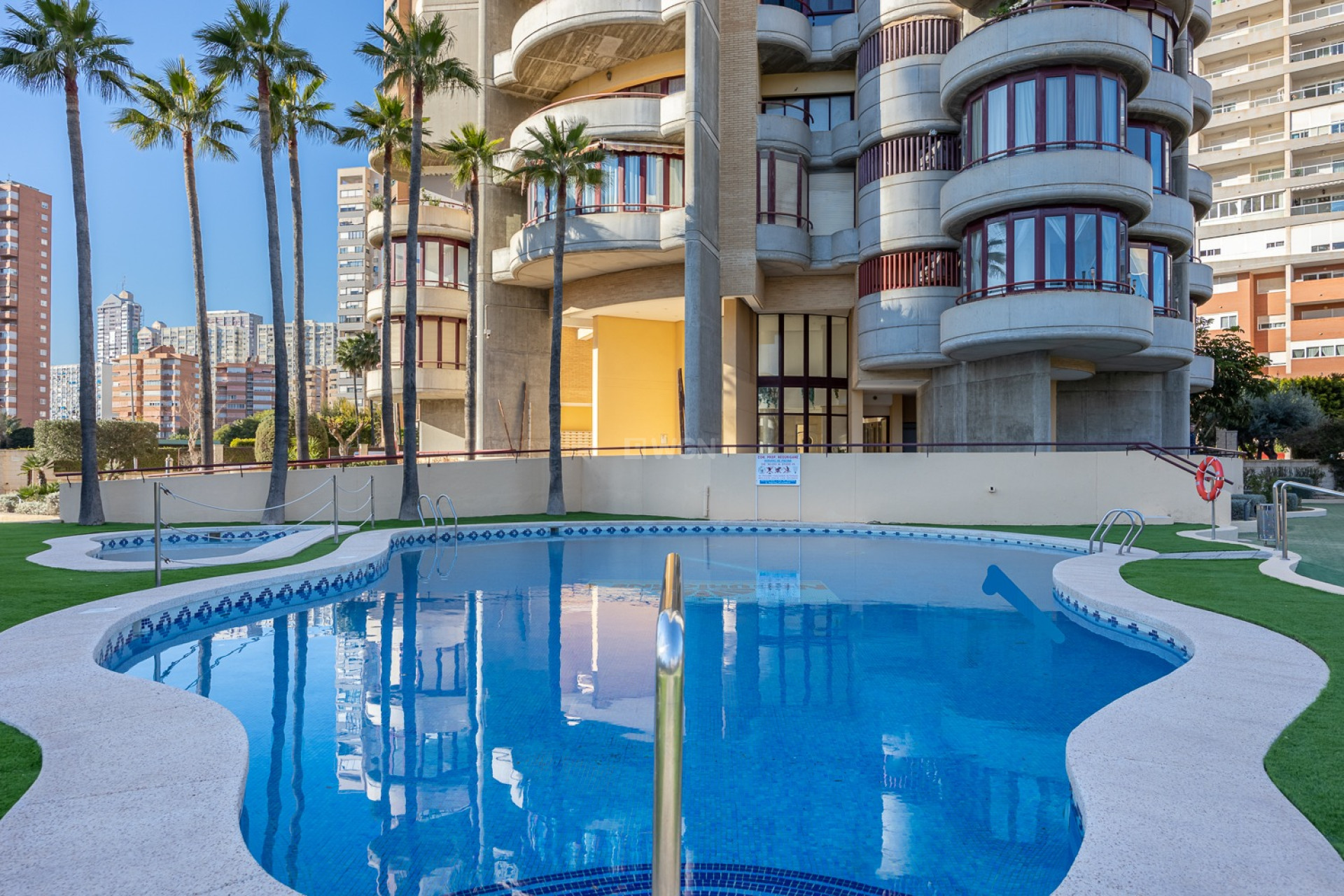 Resale - Apartment / flat - Benidorm - Costa Blanca