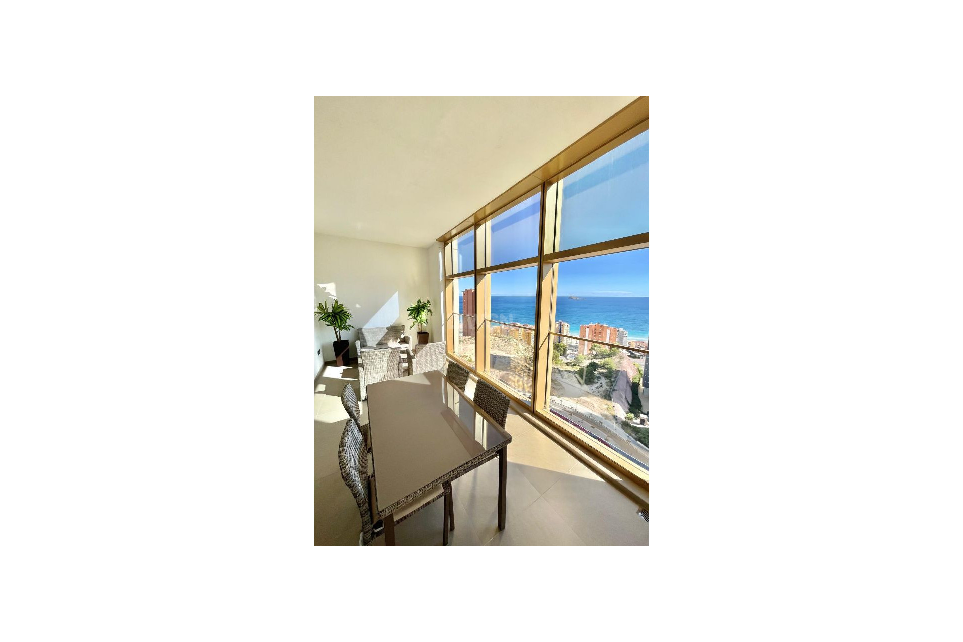 Resale - Apartment / flat - Benidorm - Costa Blanca