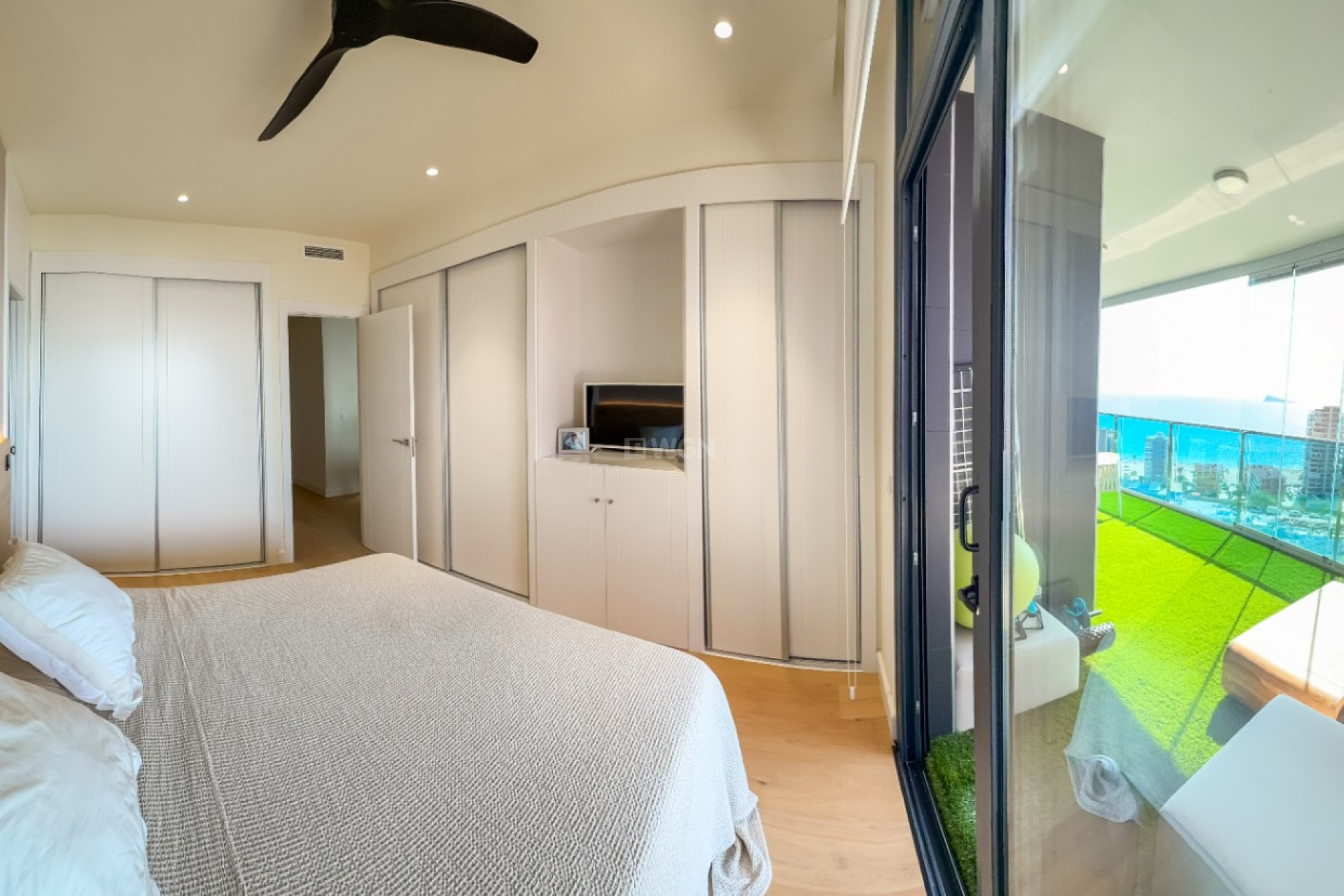 Resale - Apartment / flat - Benidorm - Costa Blanca