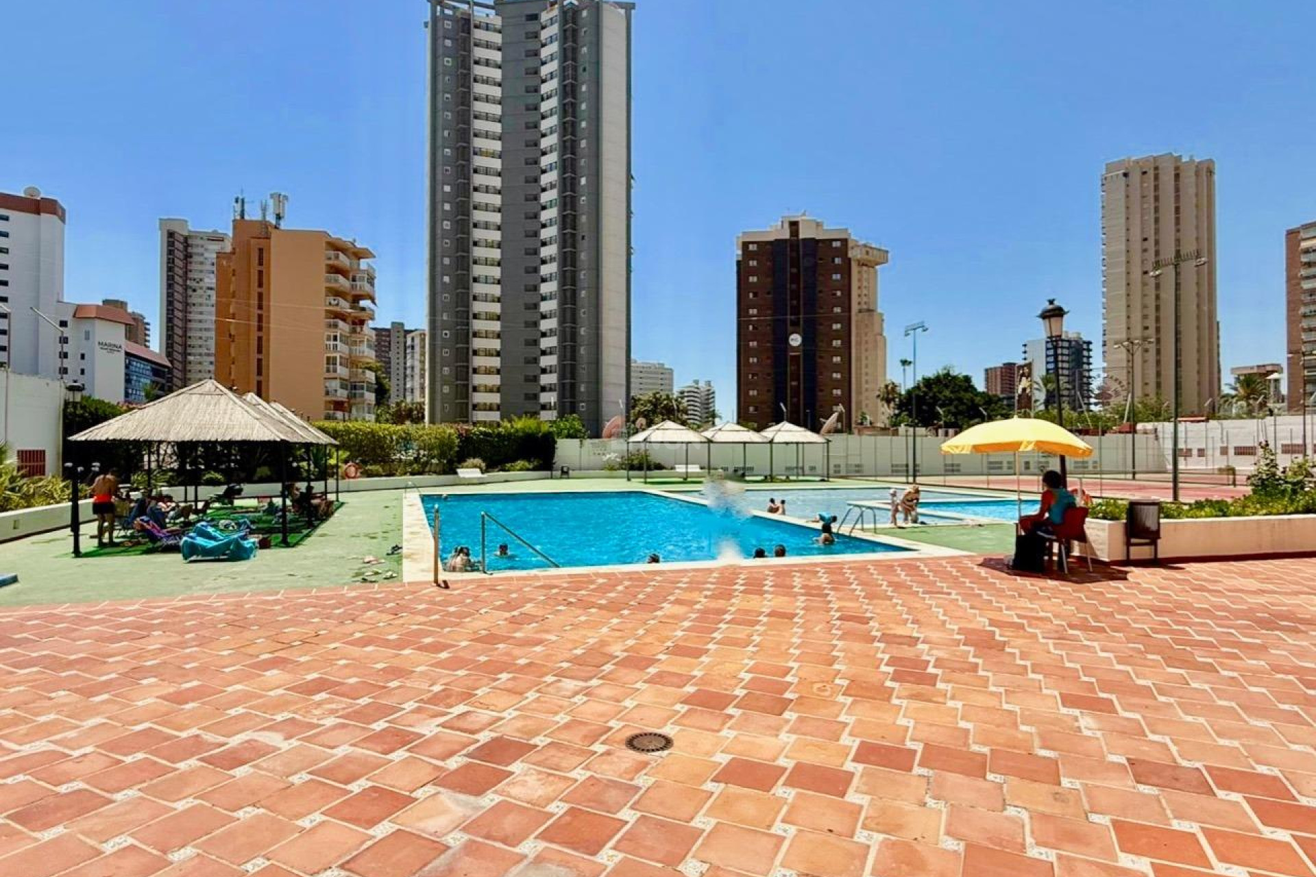 Resale - Apartment / flat - Benidorm - Playa De Levante