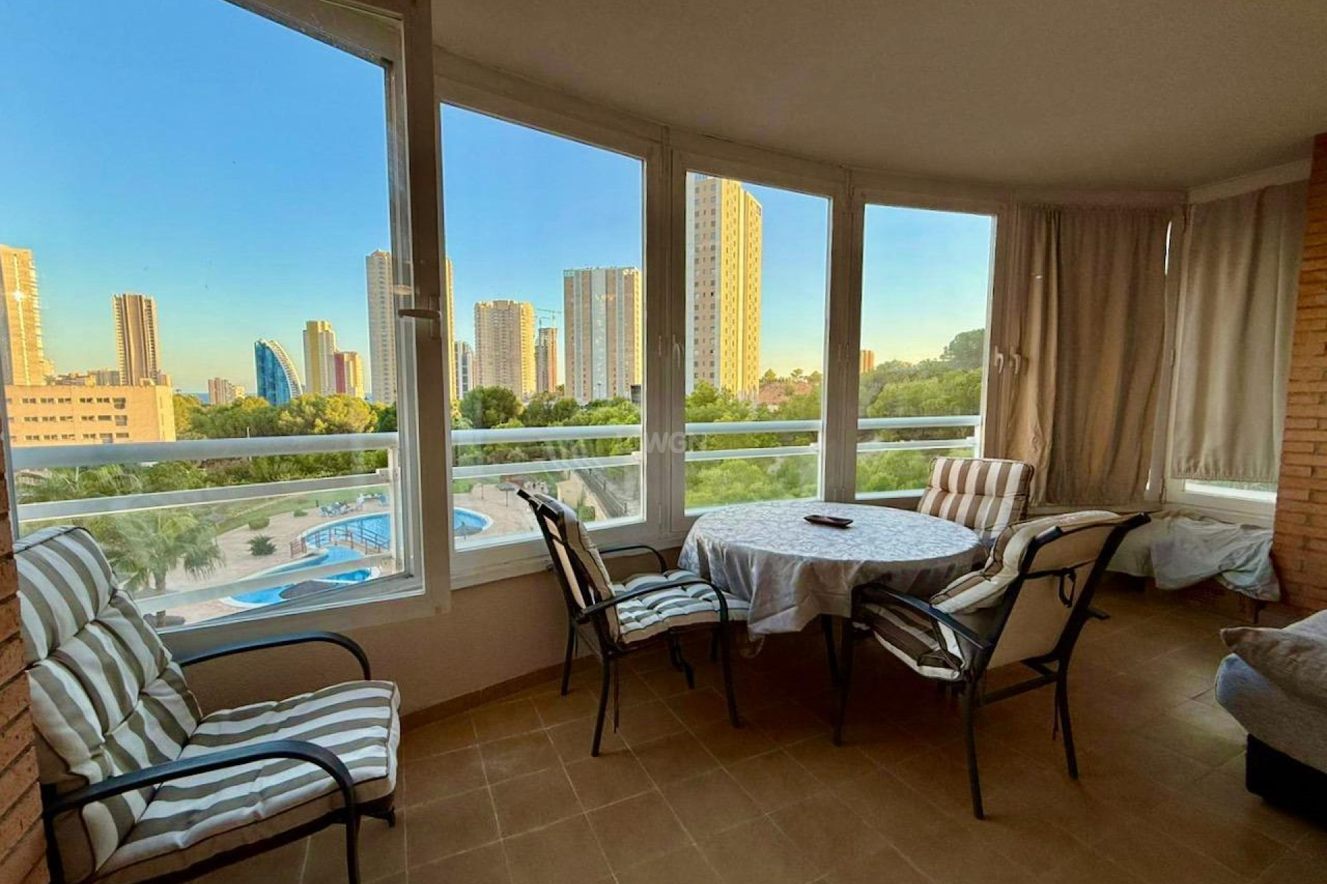 Resale - Apartment / flat - Benidorm - Via Parque