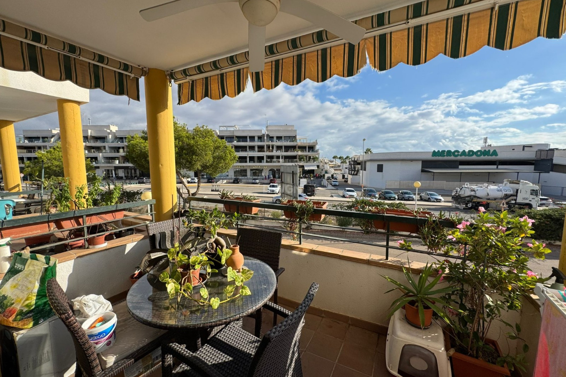 Resale - Apartment / flat - Dehesa de Campoamor - Costa Blanca