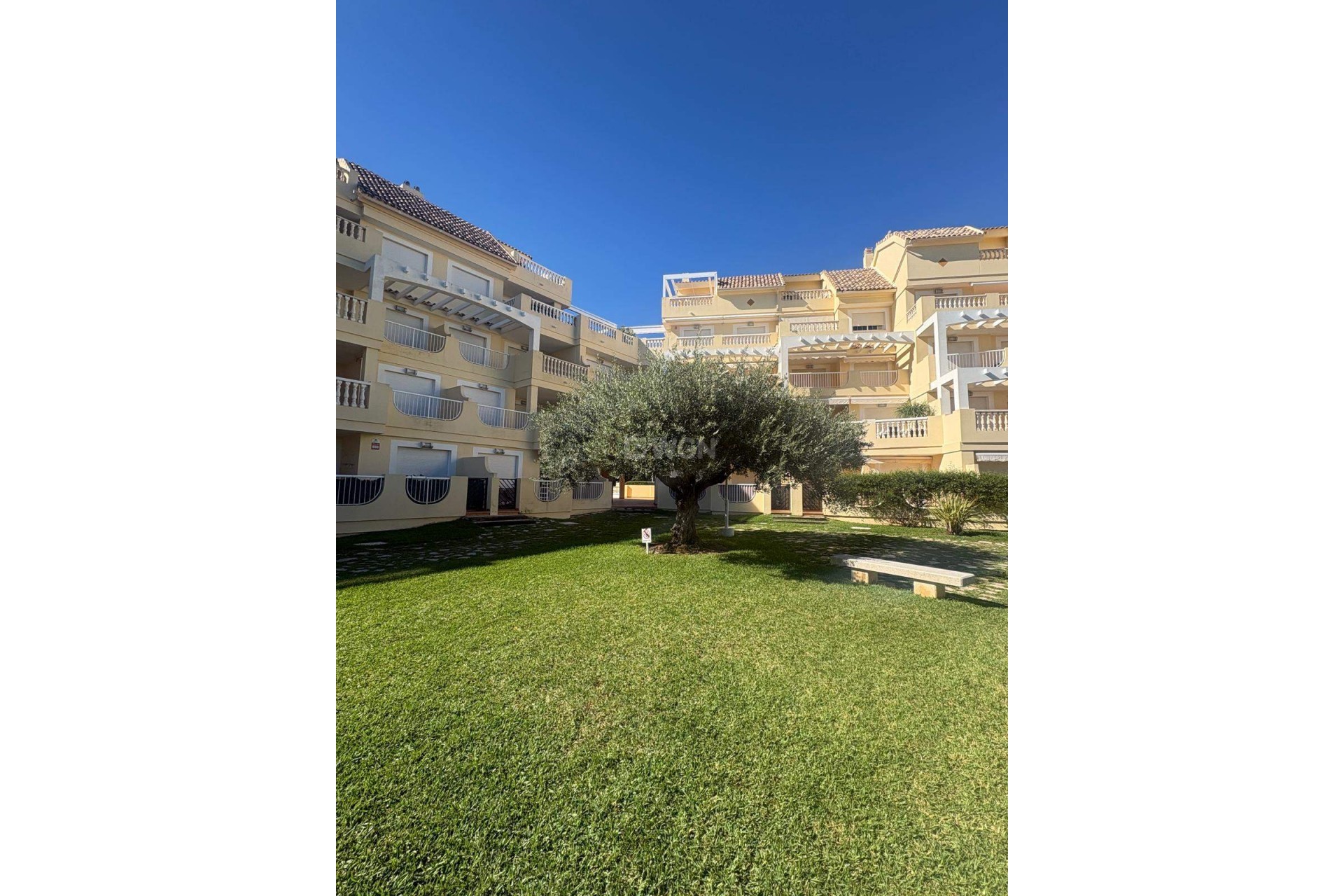 Resale - Apartment / flat - Denia - Costa Blanca