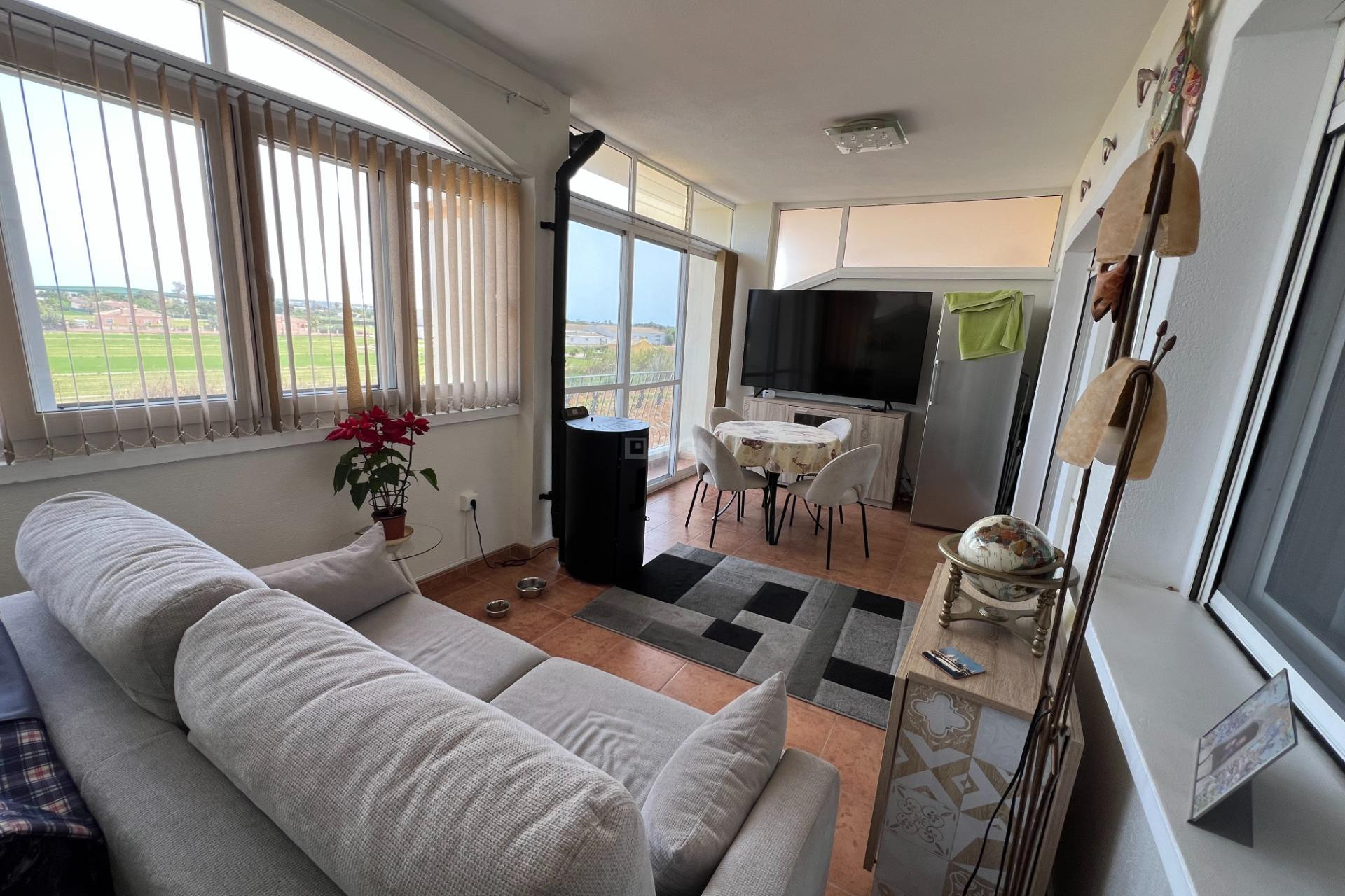 Resale - Apartment / flat - Dolores - Comunidad Valenciana