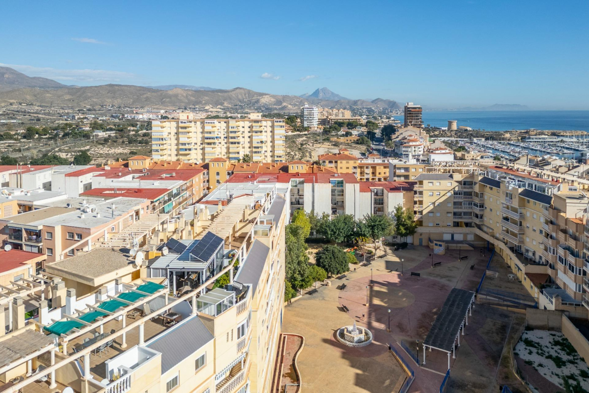 Resale - Apartment / flat - El Campello - Campello Playa