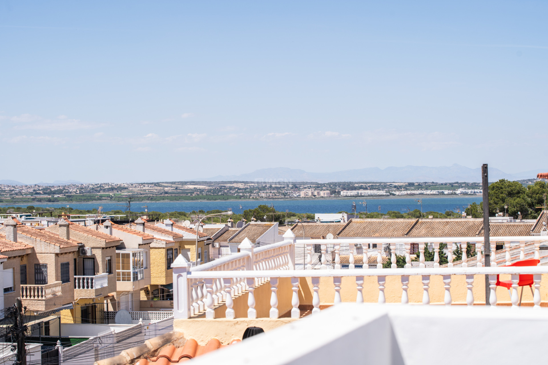 Resale - Apartment / flat - El Chaparral - Costa Blanca