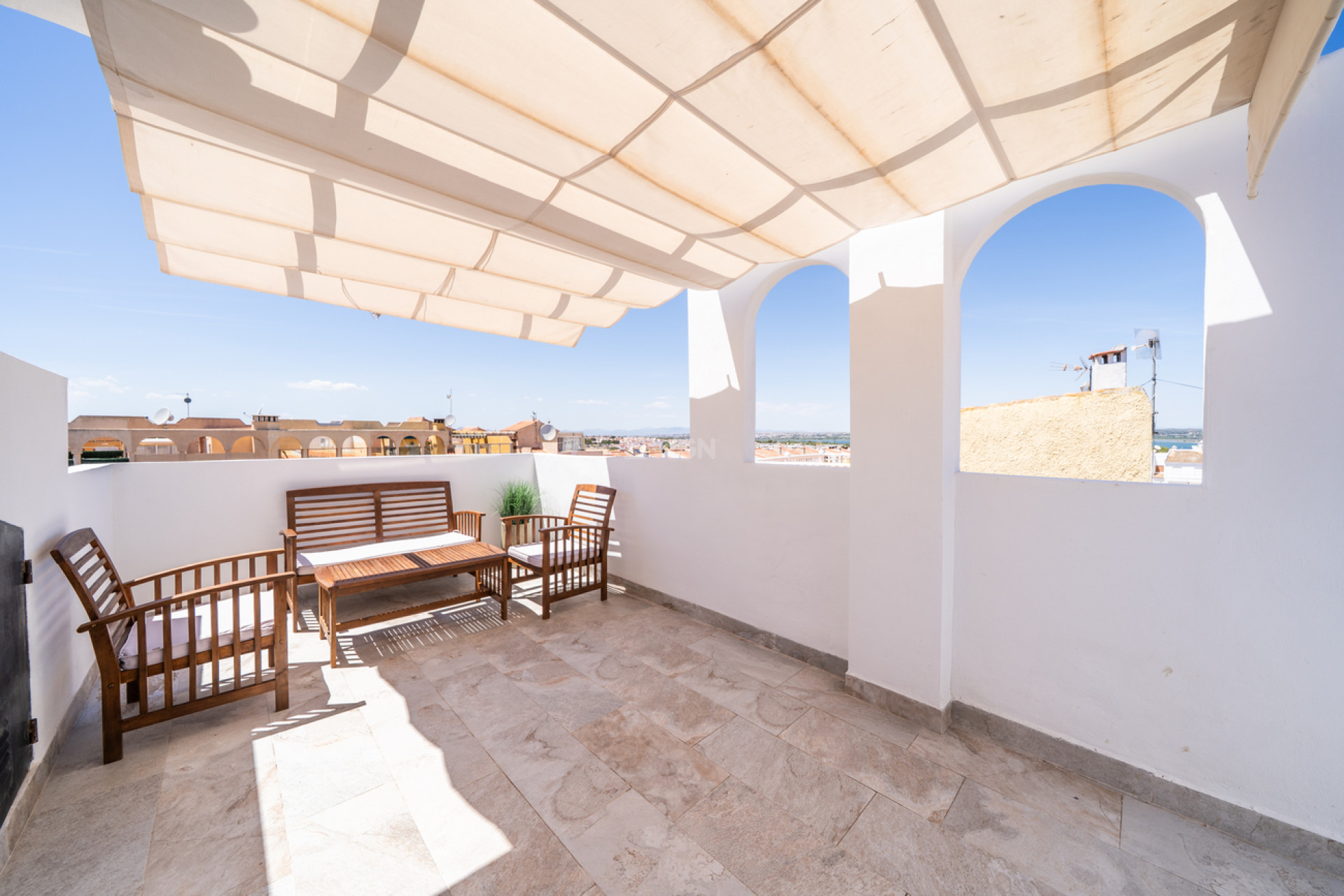 Resale - Apartment / flat - El Chaparral - Costa Blanca