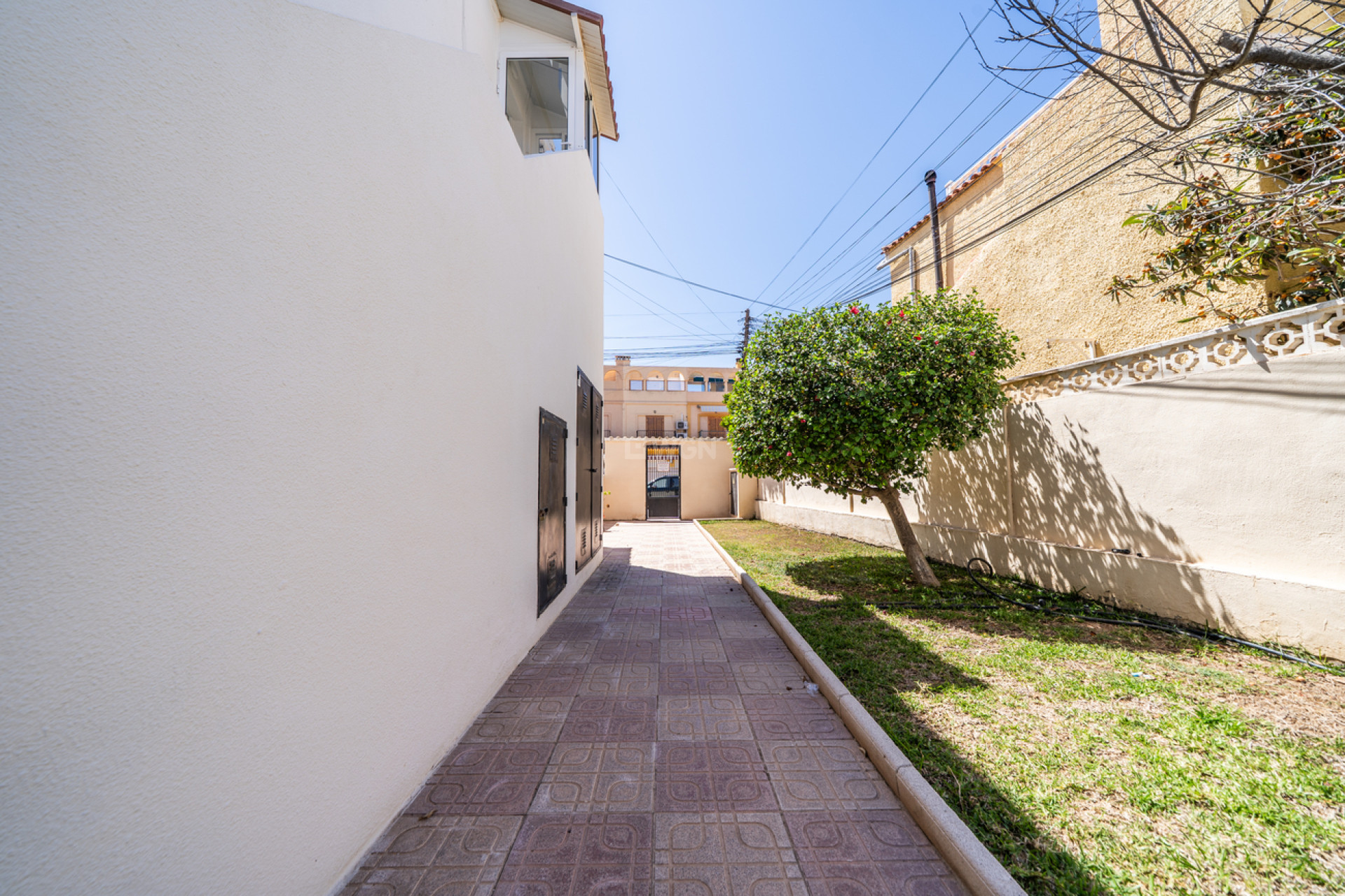 Resale - Apartment / flat - El Chaparral - Costa Blanca