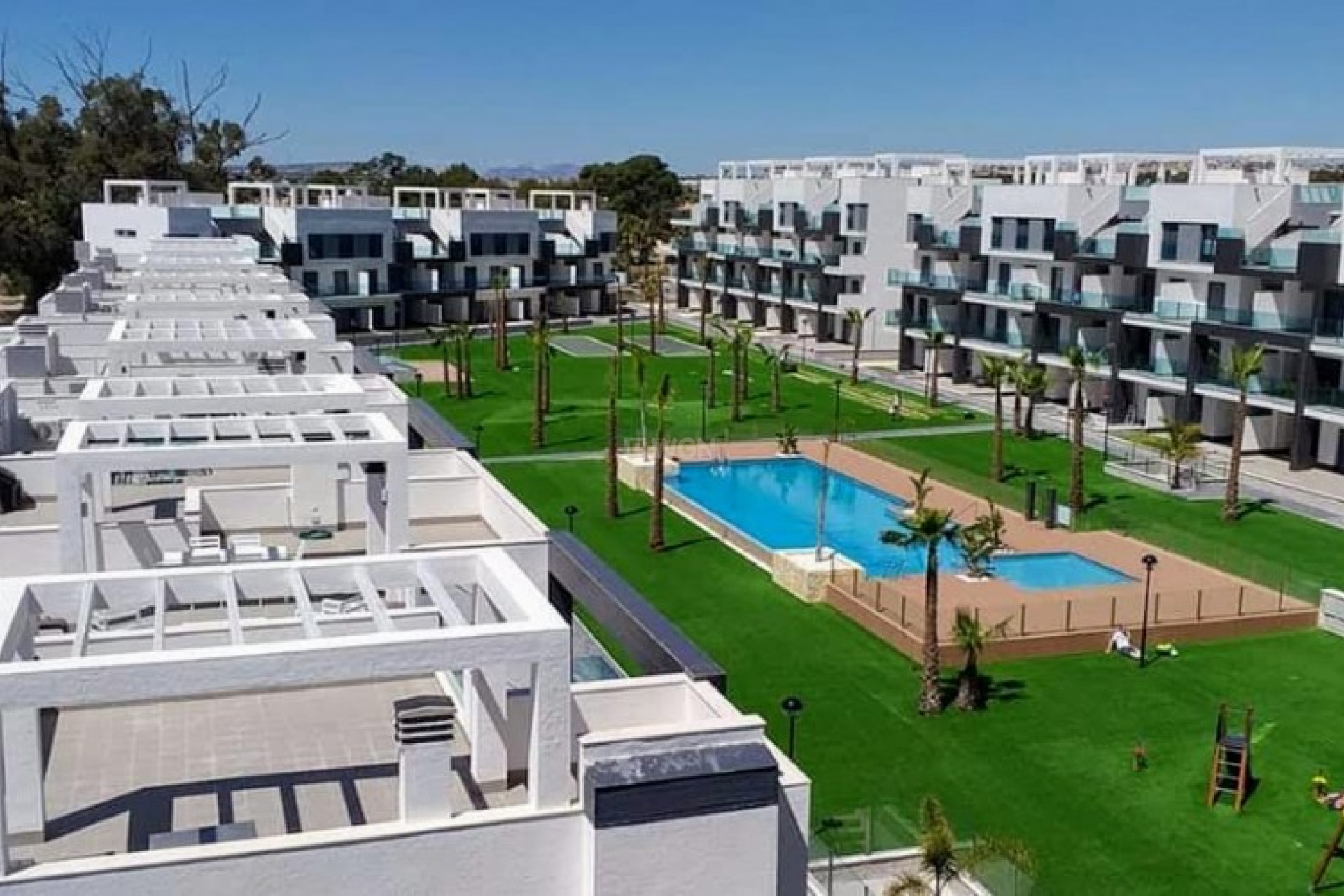 Resale - Apartment / flat - El Raso - Costa Blanca