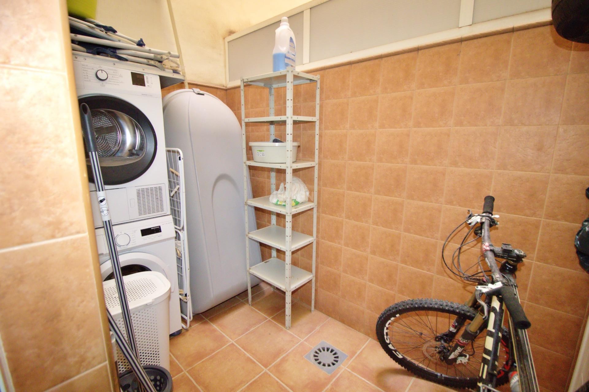 Resale - Apartment / flat - Elche - Plaza Madrid