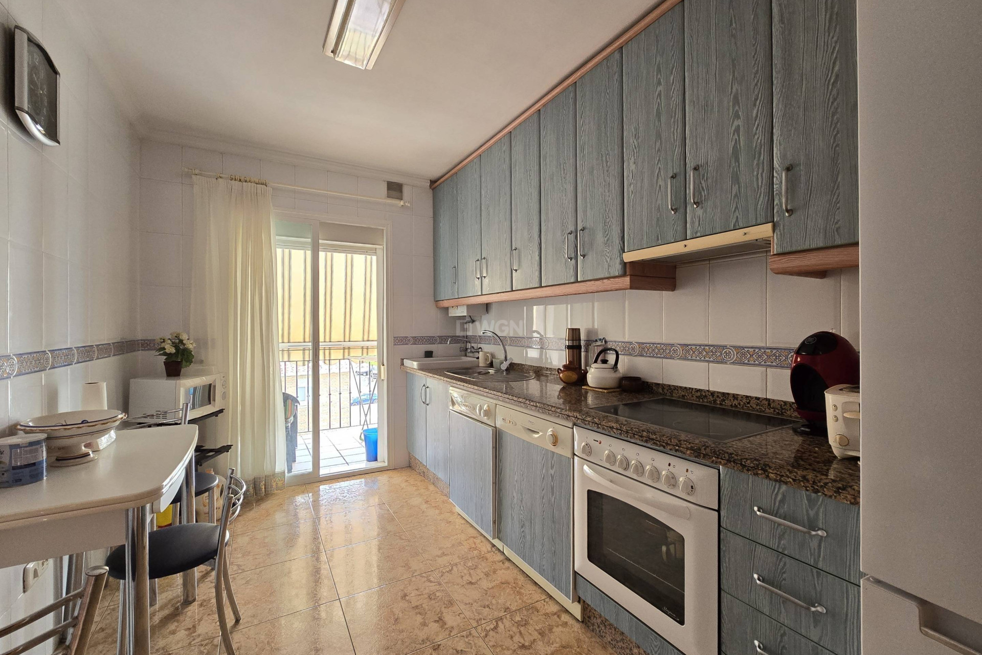 Resale - Apartment / flat - Estepona - Centro