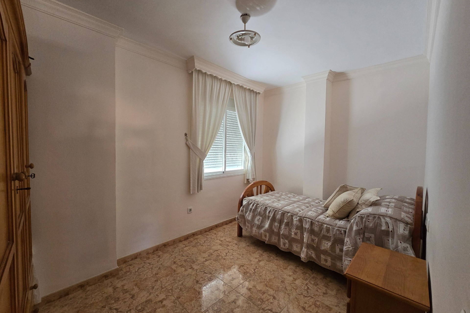 Resale - Apartment / flat - Estepona - Centro