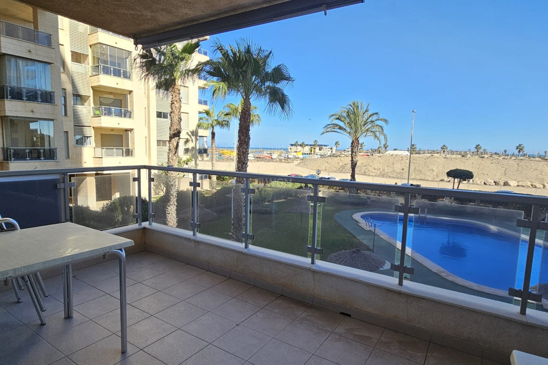 Resale - Apartment / flat - Guardamar del Segura - Costa Blanca