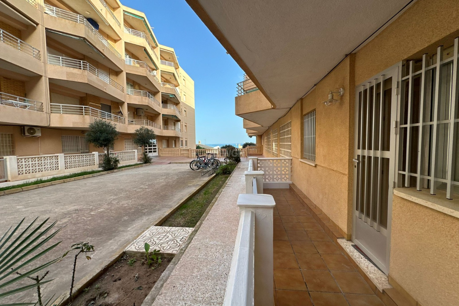 Resale - Apartment / flat - Guardamar del Segura - Costa Blanca