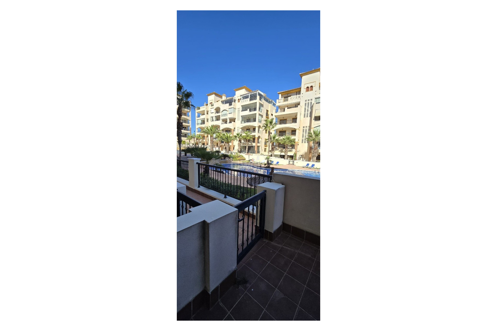 Resale - Apartment / flat - Guardamar del Segura - Costa Blanca