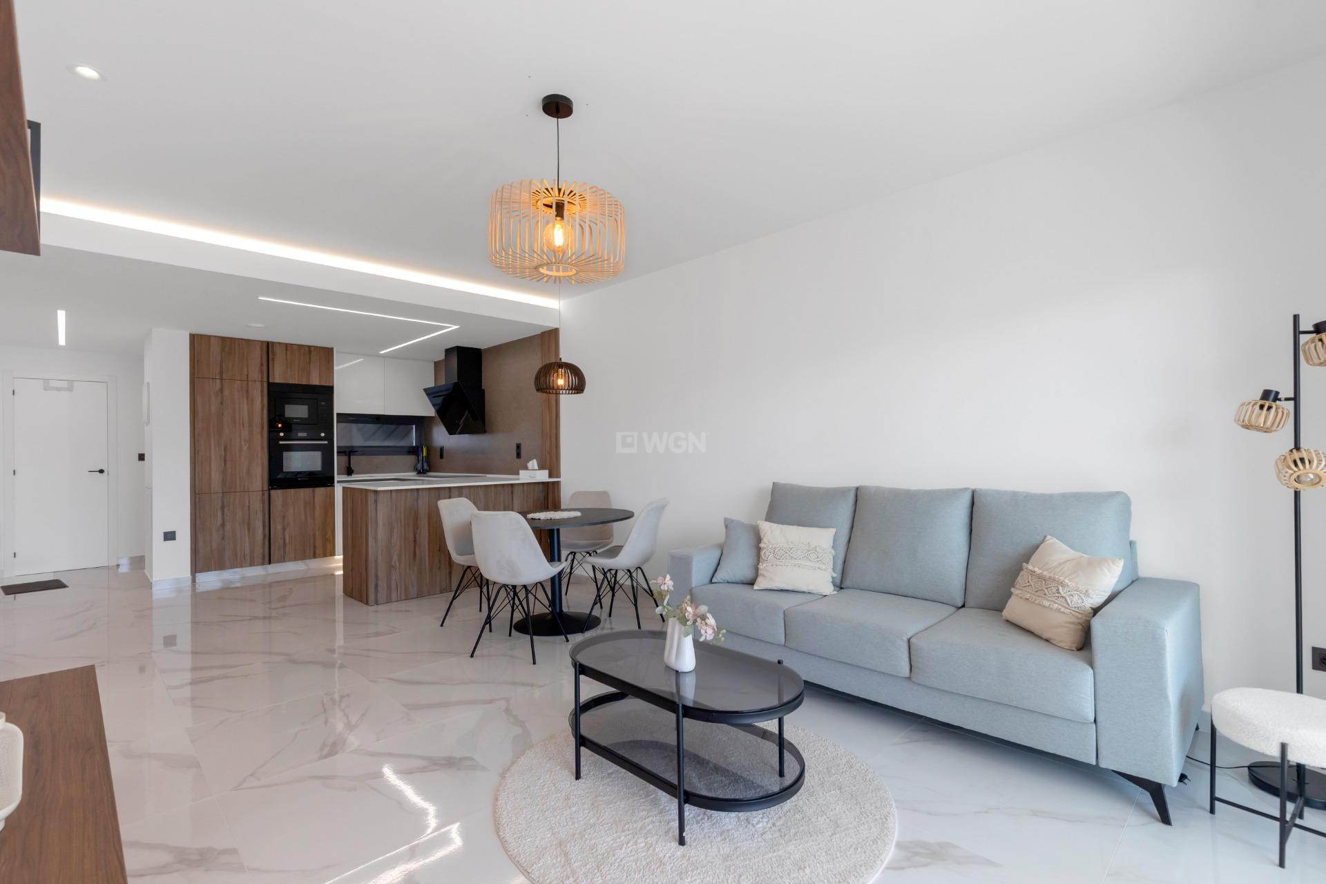 Resale - Apartment / flat - Guardamar del Segura - El Raso