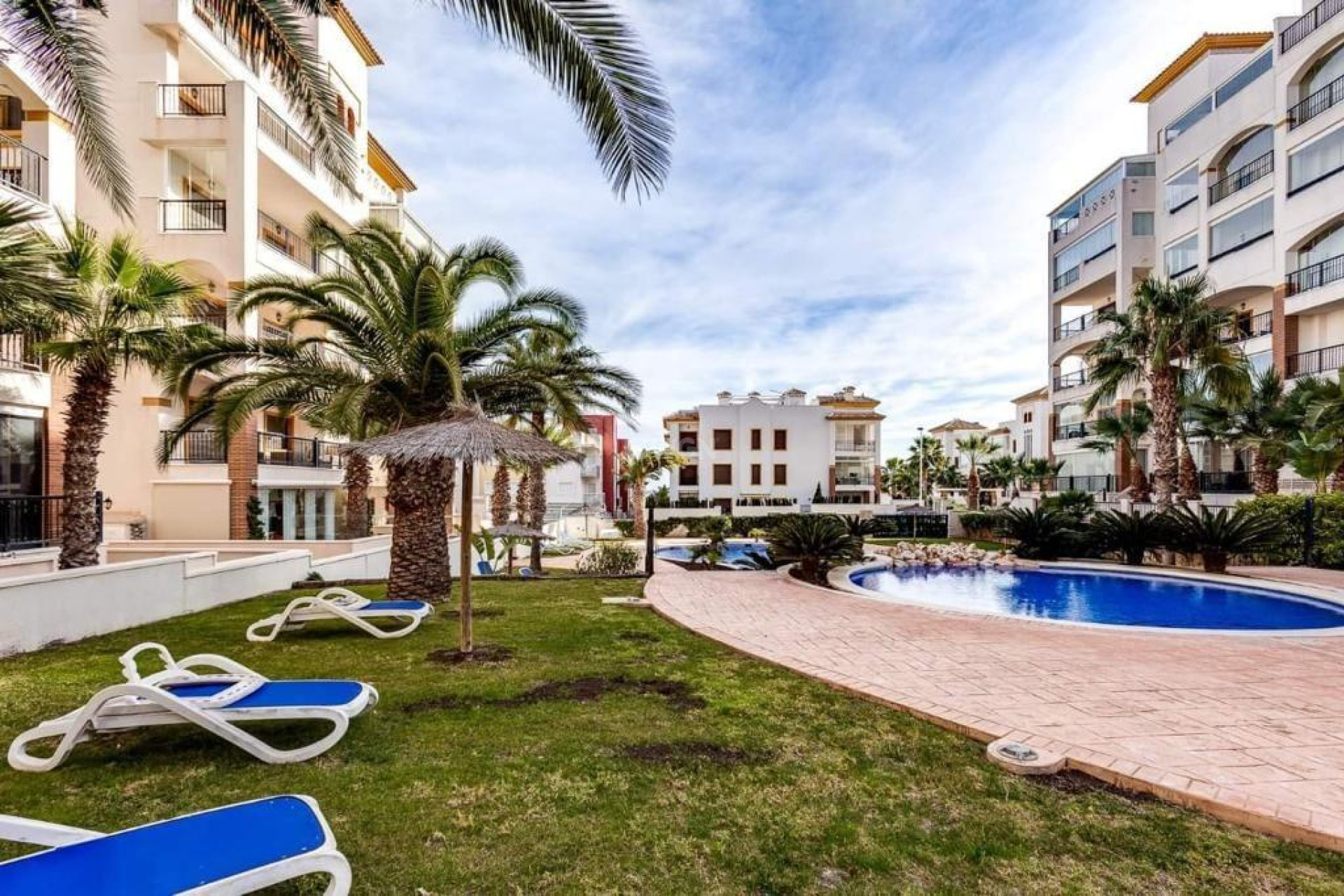Resale - Apartment / flat - Guardamar del Segura - Los Secanos