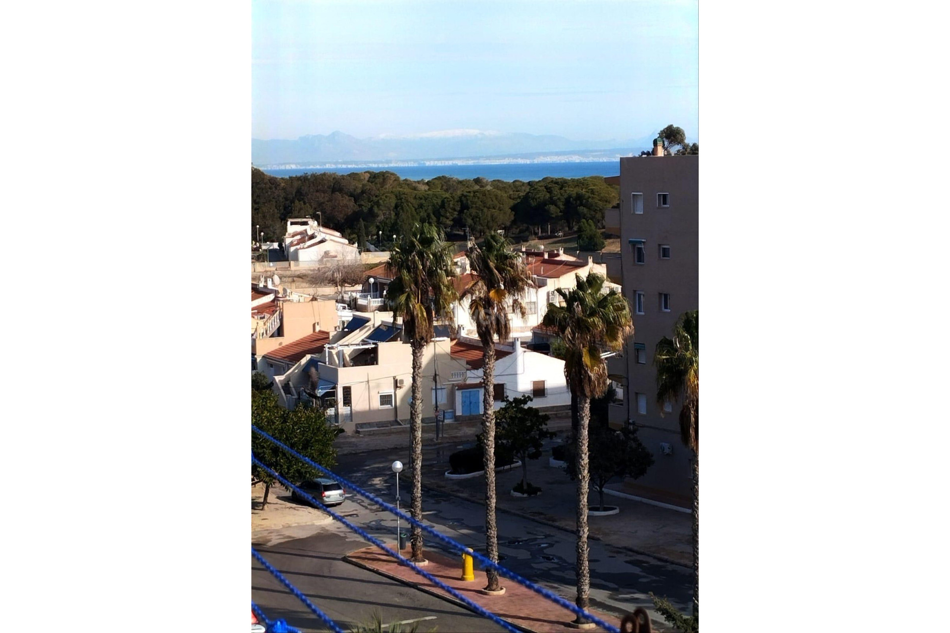 Resale - Apartment / flat - Guardamar del Segura - Pinomar