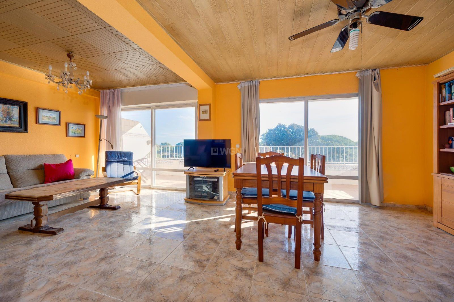 Resale - Apartment / flat - Guardamar del Segura - Pinomar