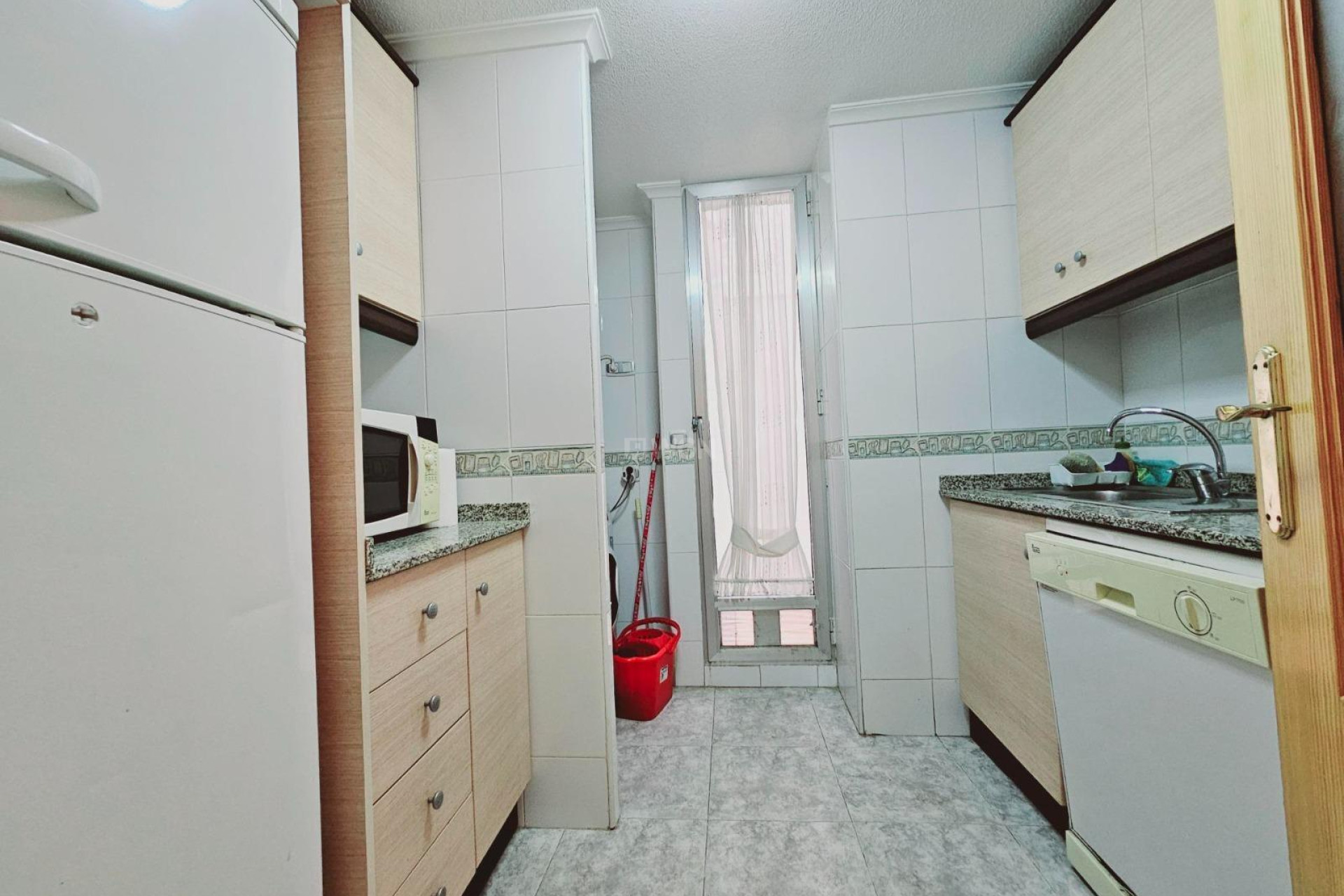 Resale - Apartment / flat - Guardamar del Segura - Pueblo