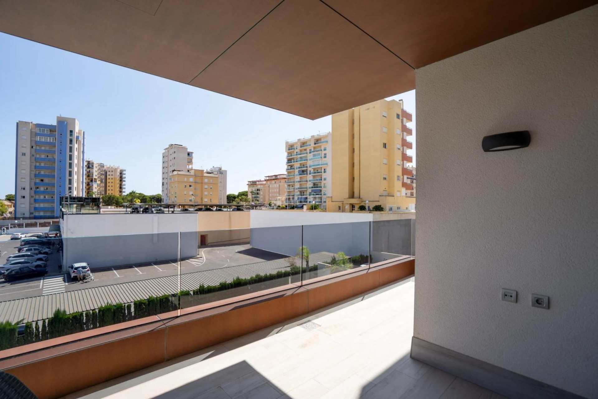Resale - Apartment / flat - Guardamar del Segura - Puerto Deportivo
